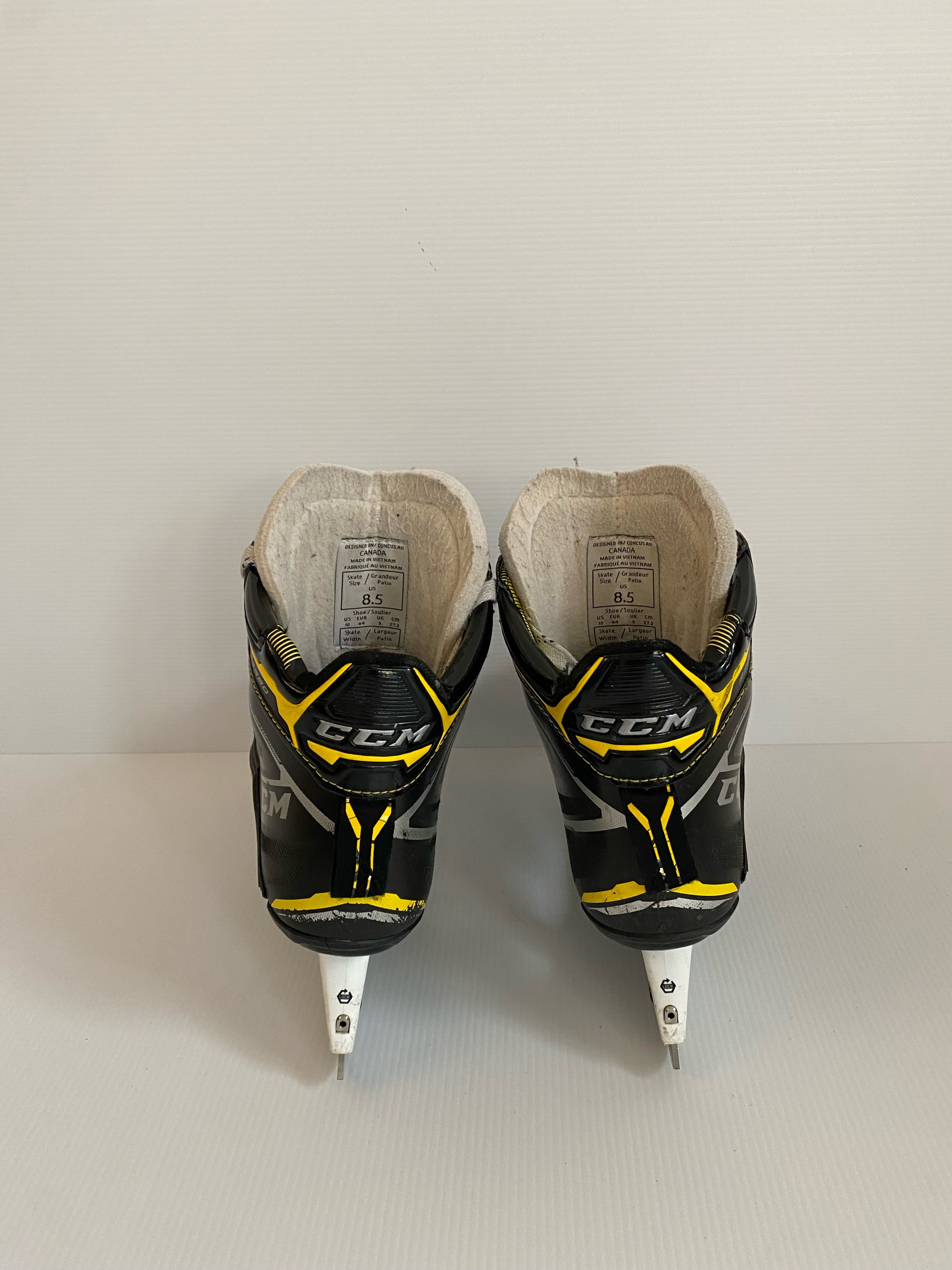 Used CCM Super Tacks 9380 Hockey Goalie Skates Size 8.5 D