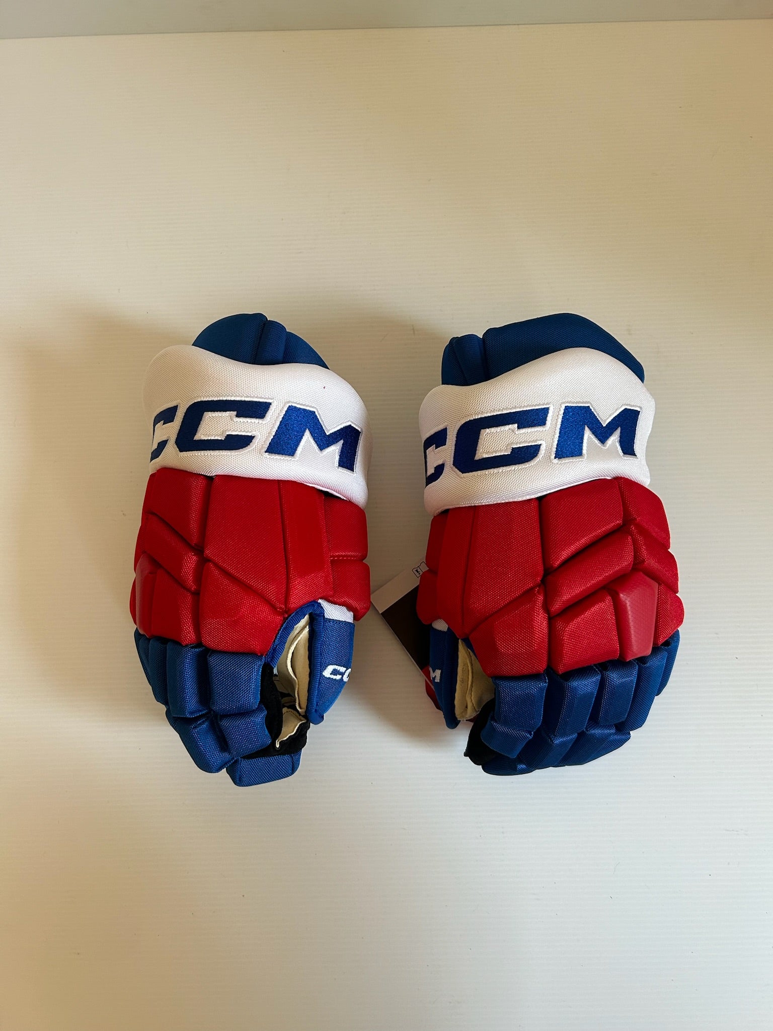 New CCM HGTKXP 15" Hockey Gloves - Red/White/Blue