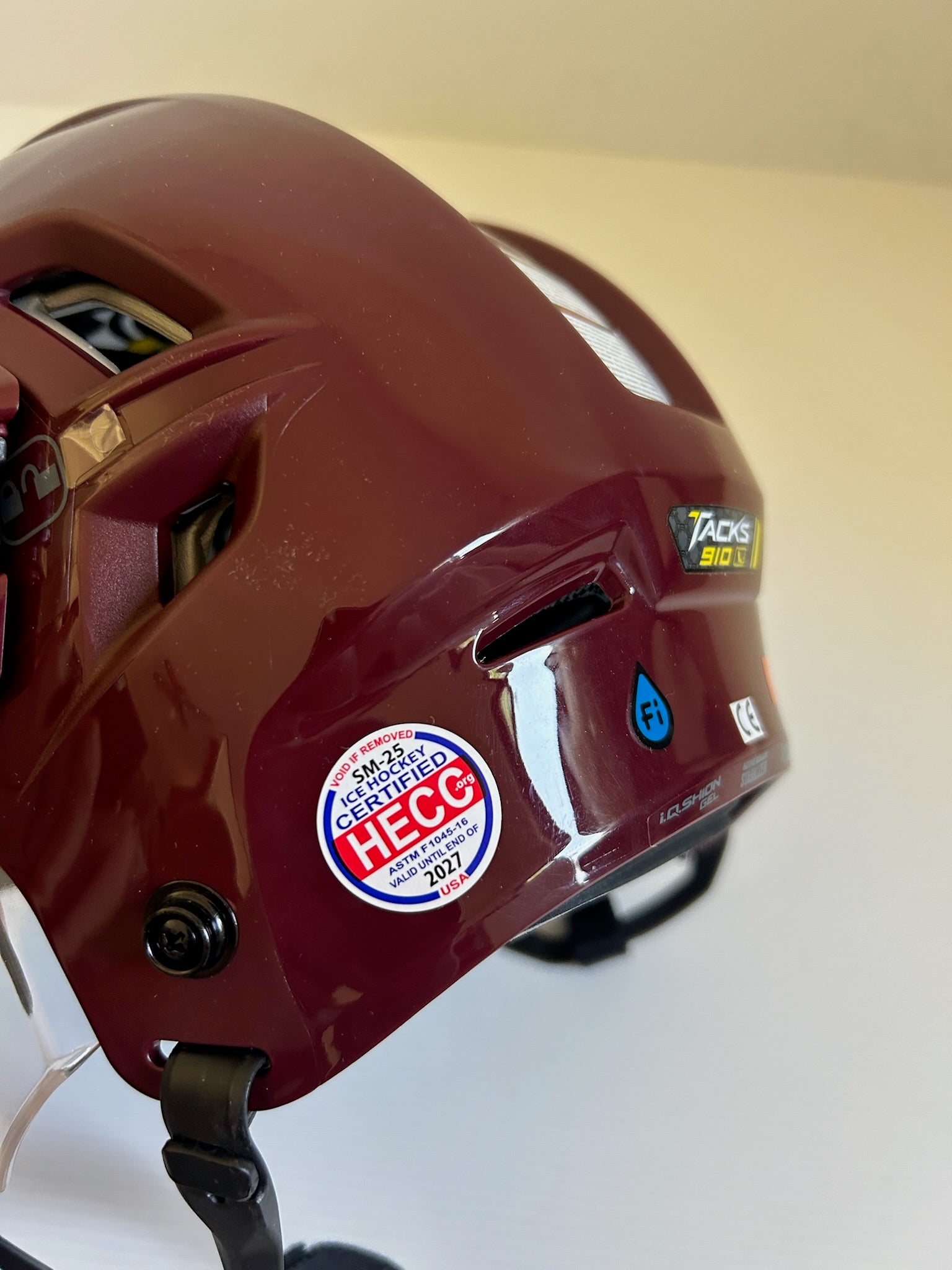 New Maroon CCM Tacks 910 Pro Stock Helmet