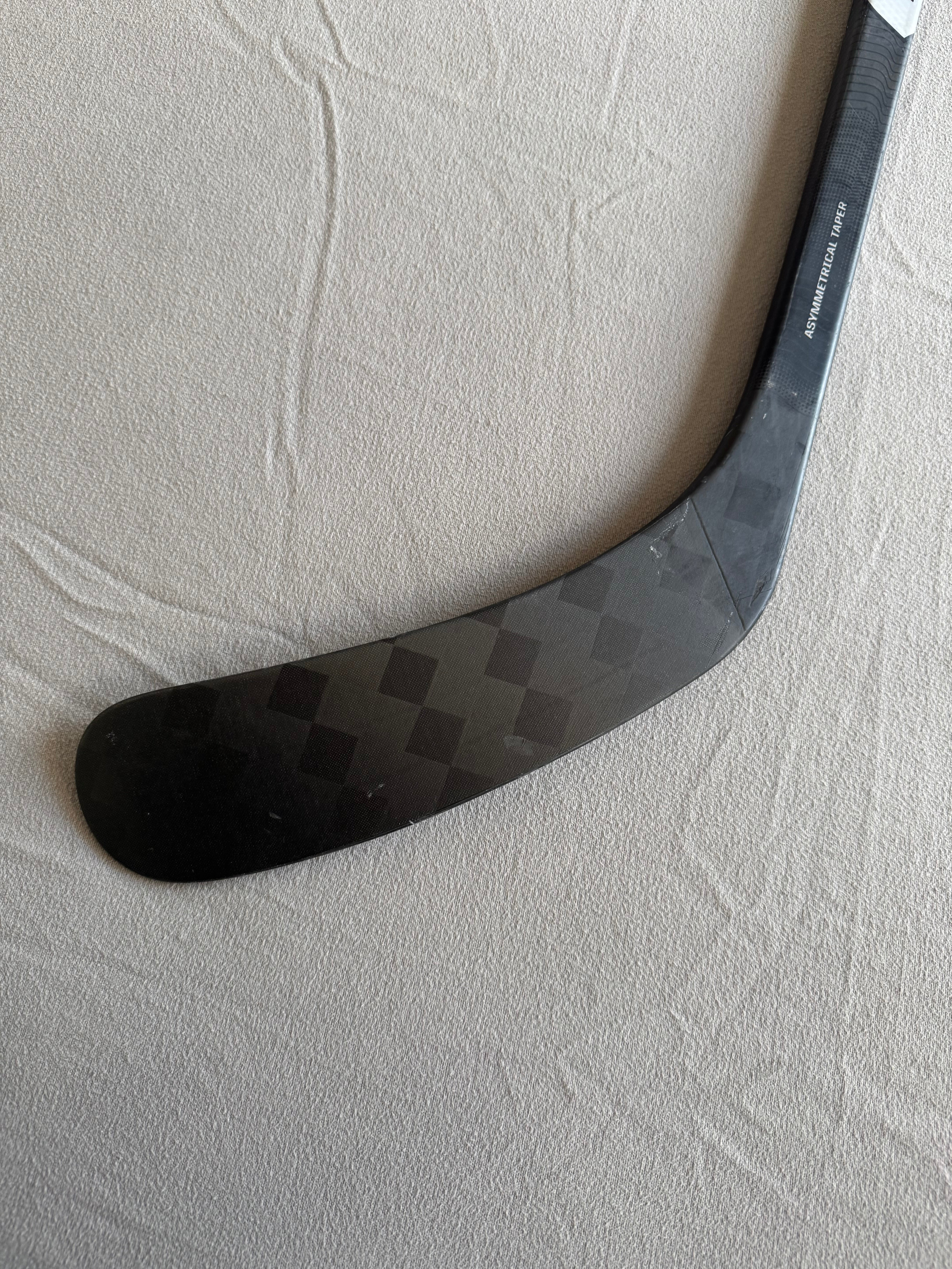 2-Pack Used CCM Trigger 8 Pro Hockey Sticks – FT7 Build – 75 Flex – P90TM – Left