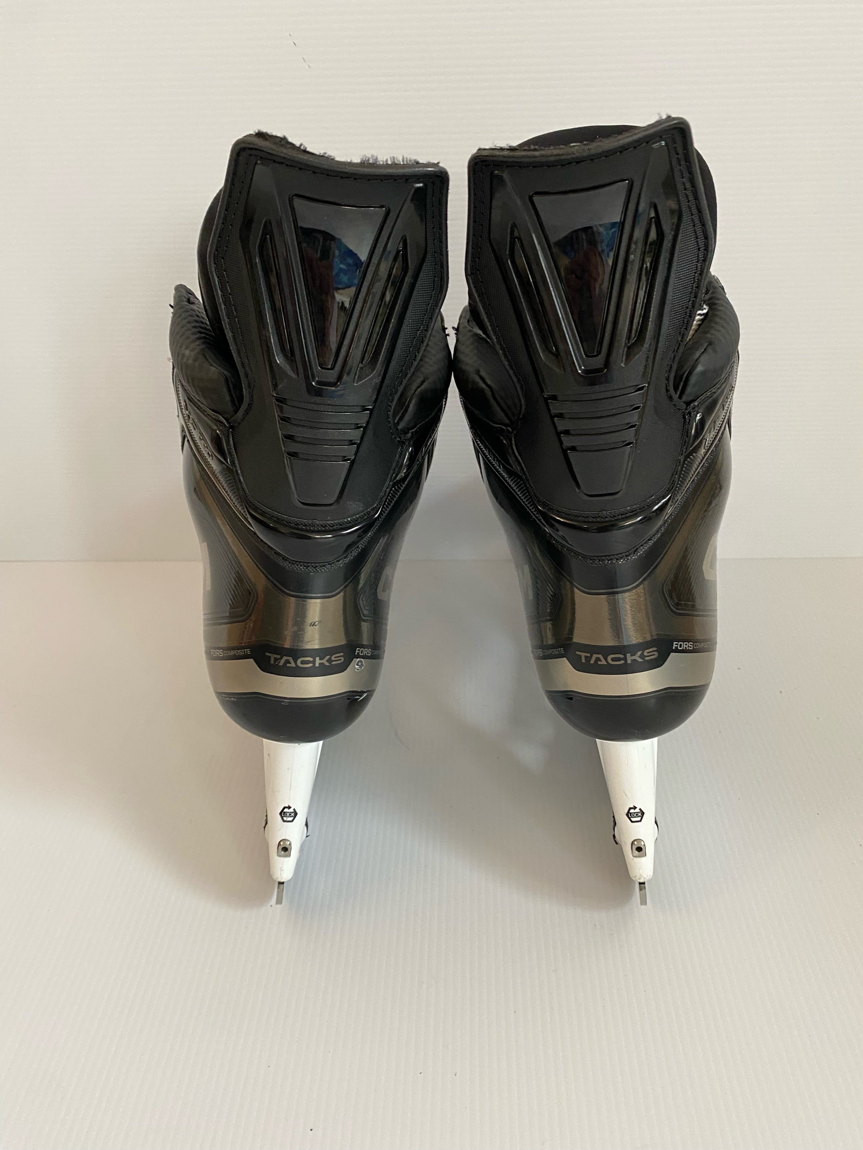 Like New CCM Tacks XF Pro Skates – Senior Size 10 – Regular Width