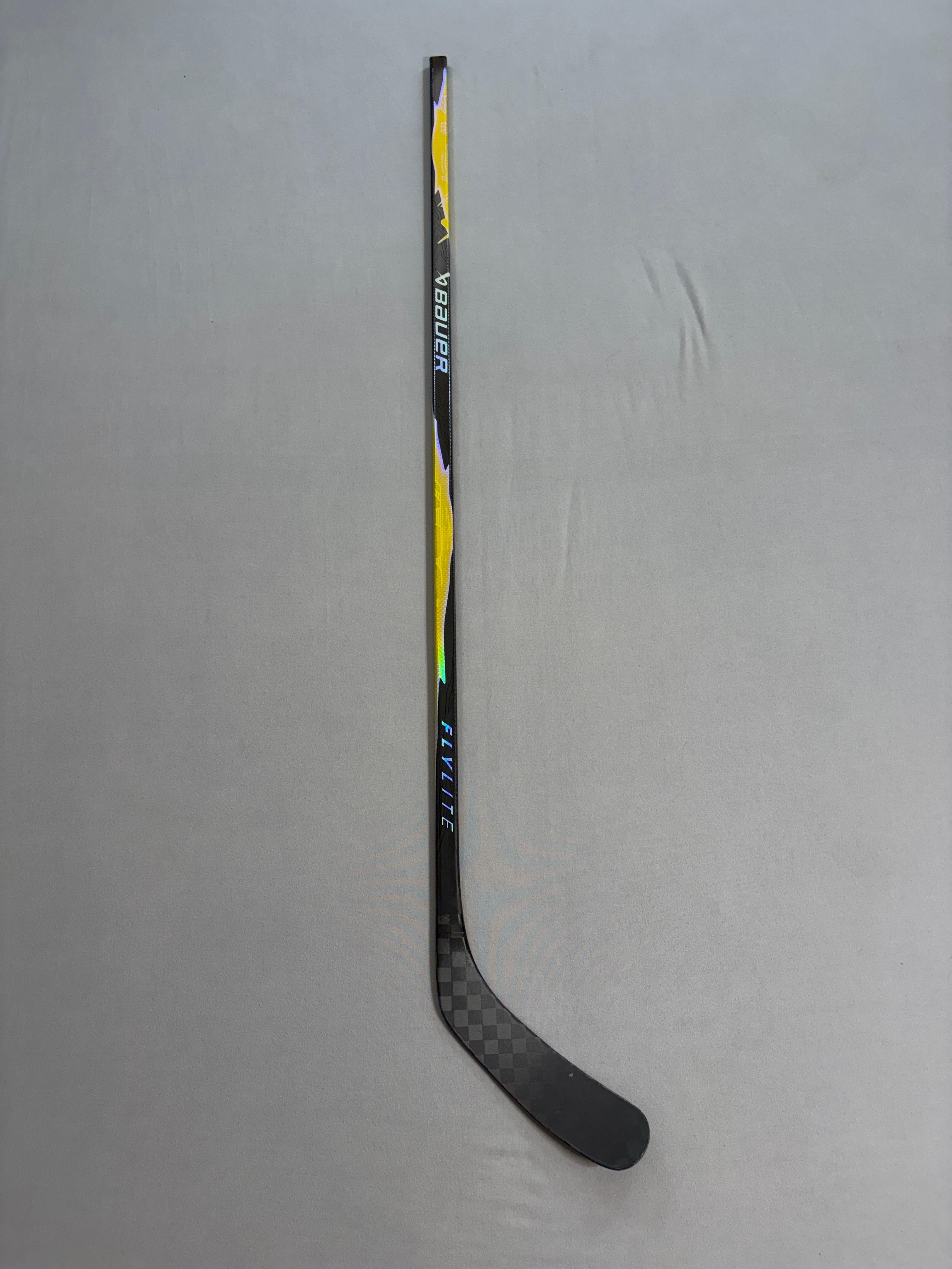 New 82 Flex P90TM Senior Bauer Vapor League (Flylite dress) Left Hand Pro Stock Hockey Stick - Gold