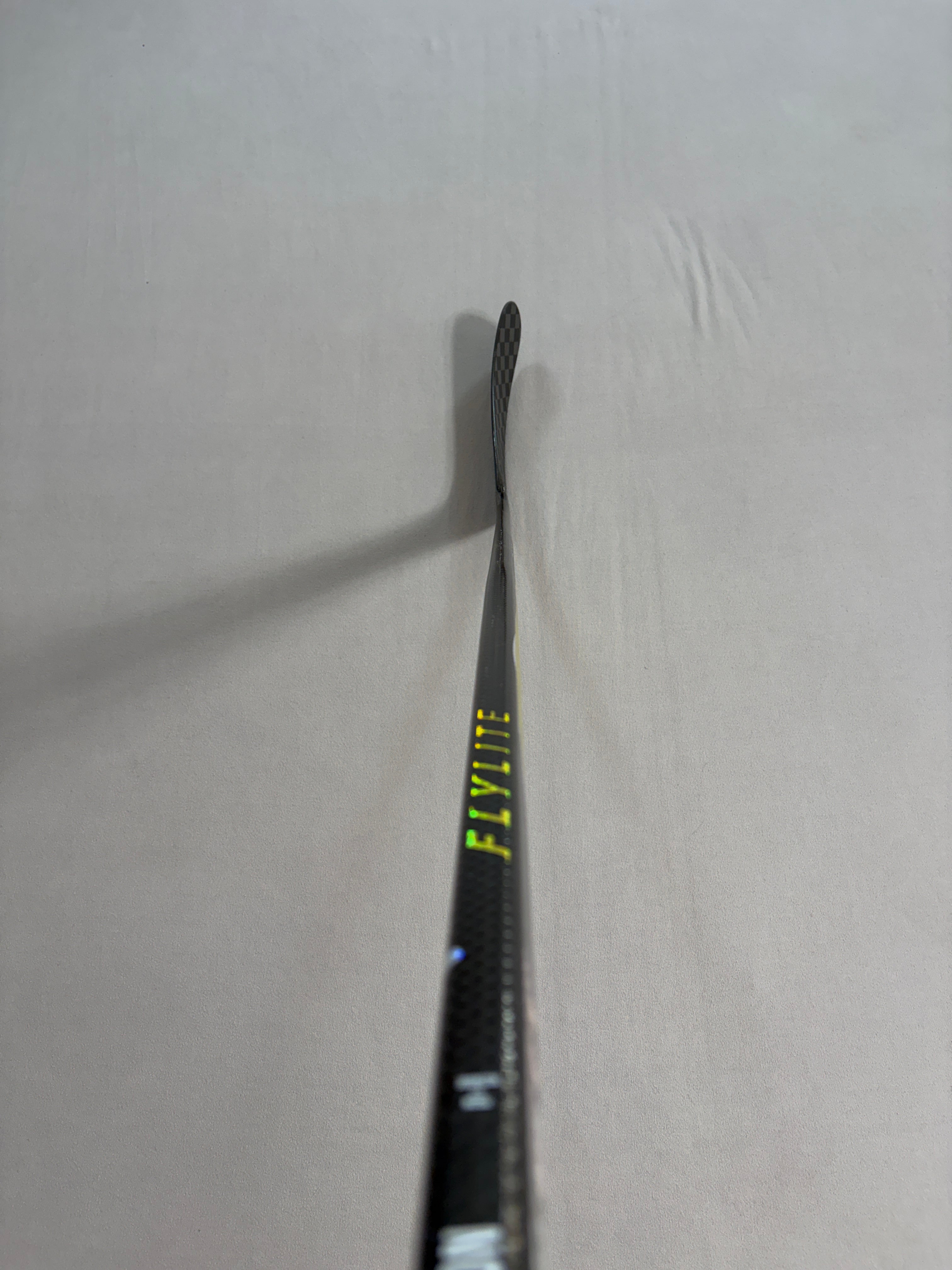 New 77 Flex P92M Senior Bauer Vapor League (Flylite dress) Left Hand Pro Stock Hockey Stick - Gold