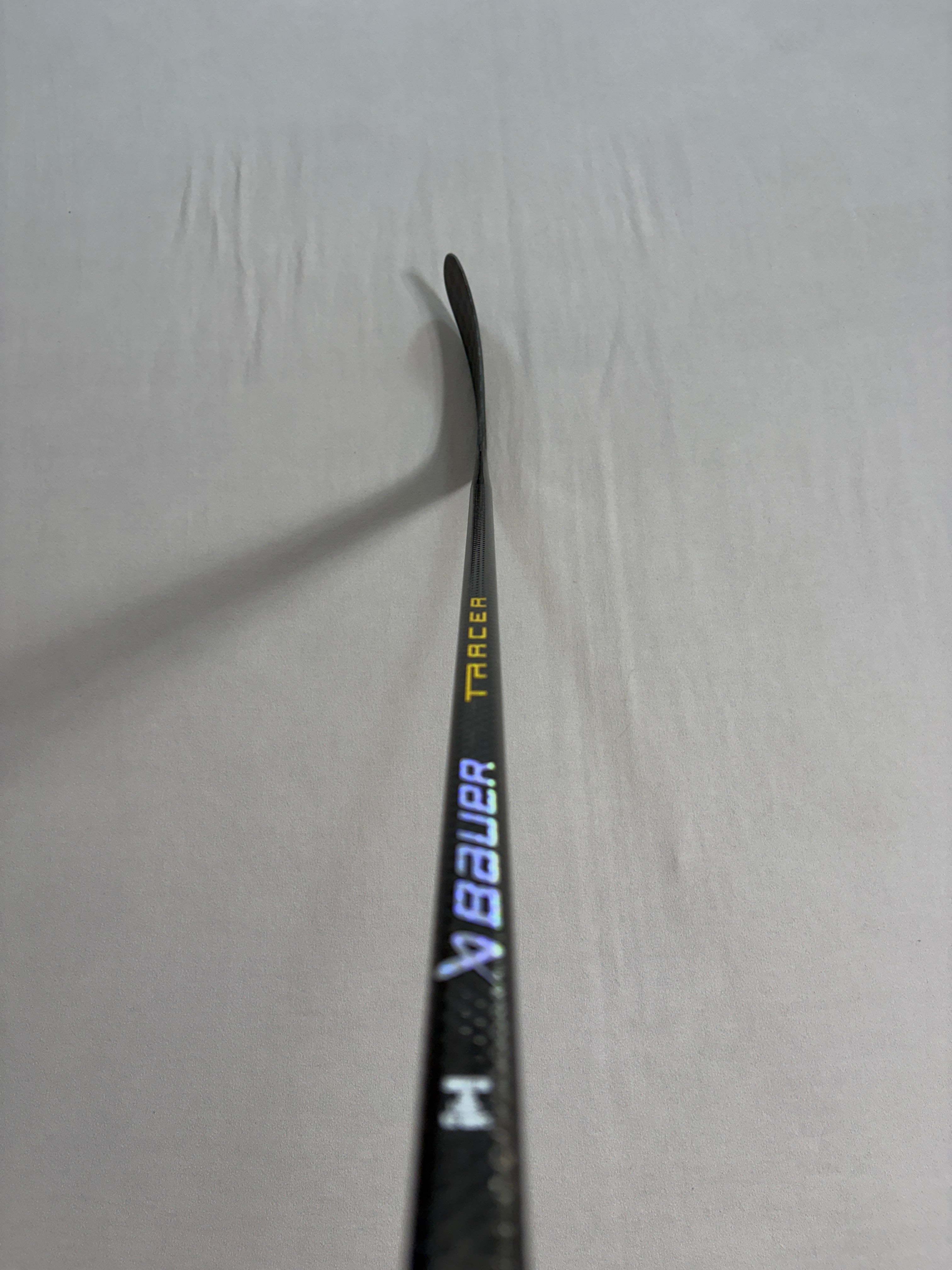 New 95 Flex P92 Senior Bauer Nexus League (Tracer dress) Right Hand Pro Stock Hockey Stick - Gold