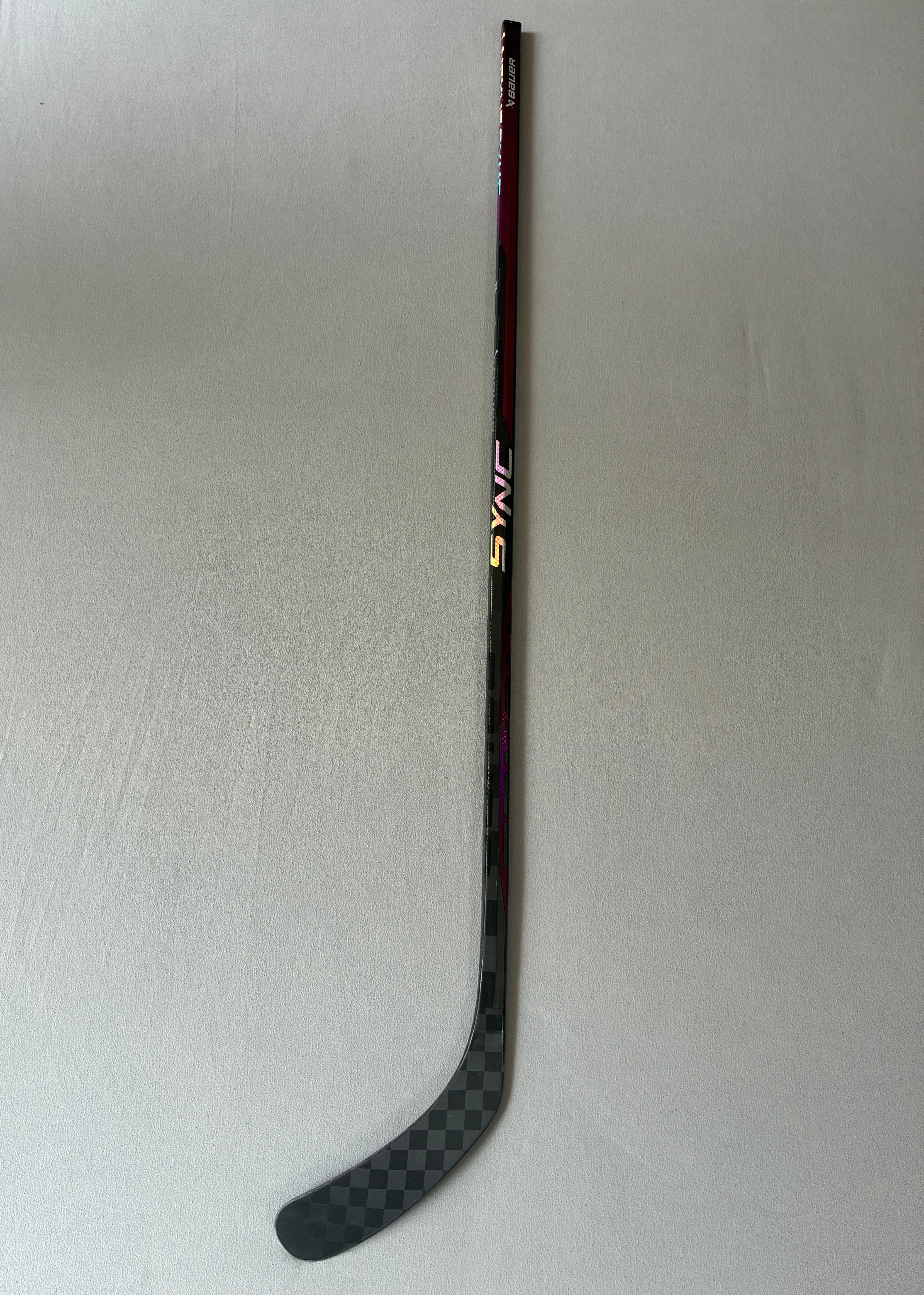 New 87 Flex P92 Senior Bauer Sync Left Hand Pro Stock Hockey Stick - Red