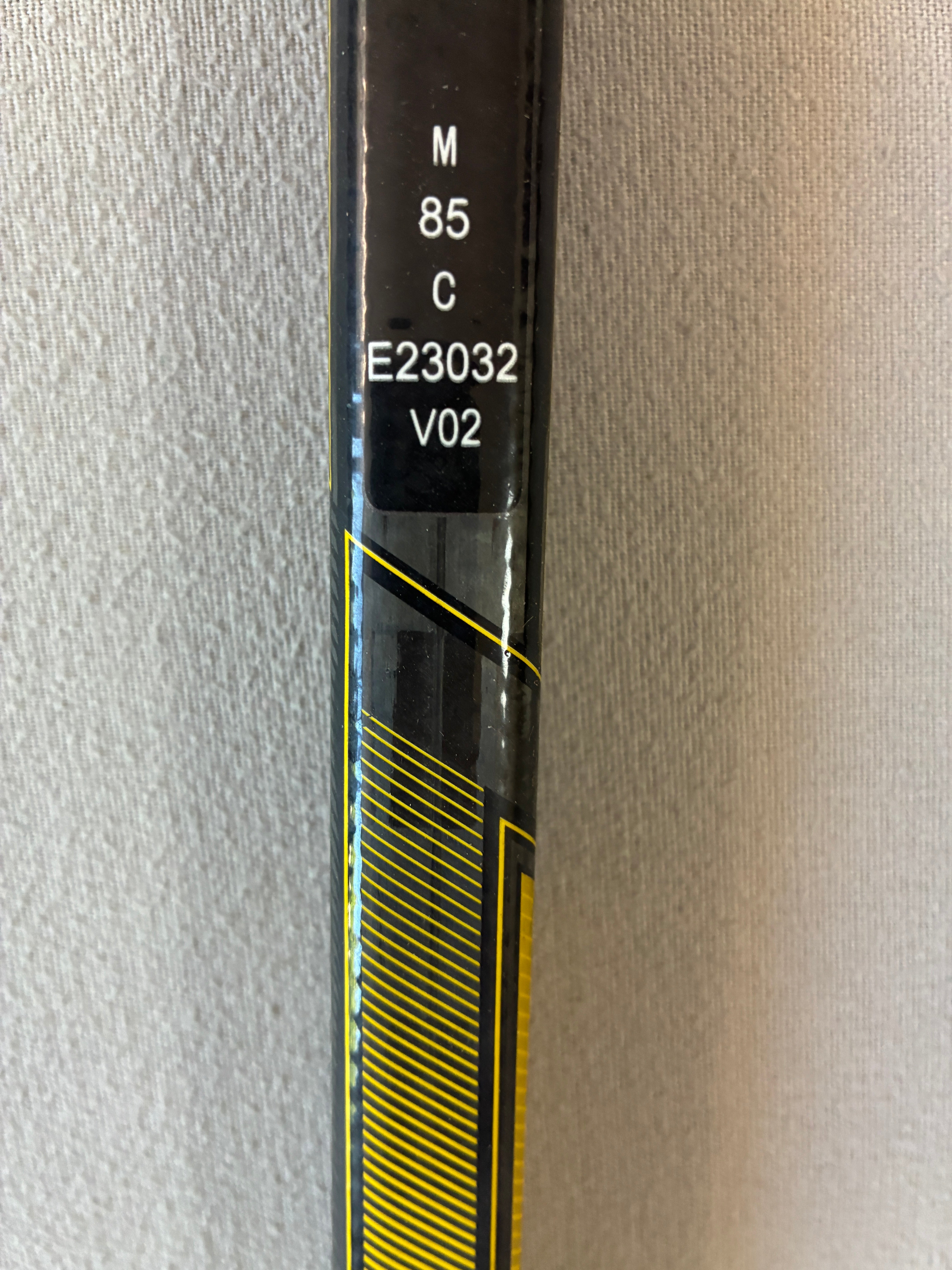 New 85 Flex P6 Senior CCM Super Tacks AS2 Pro Right Hand Pro Stock Hockey Stick