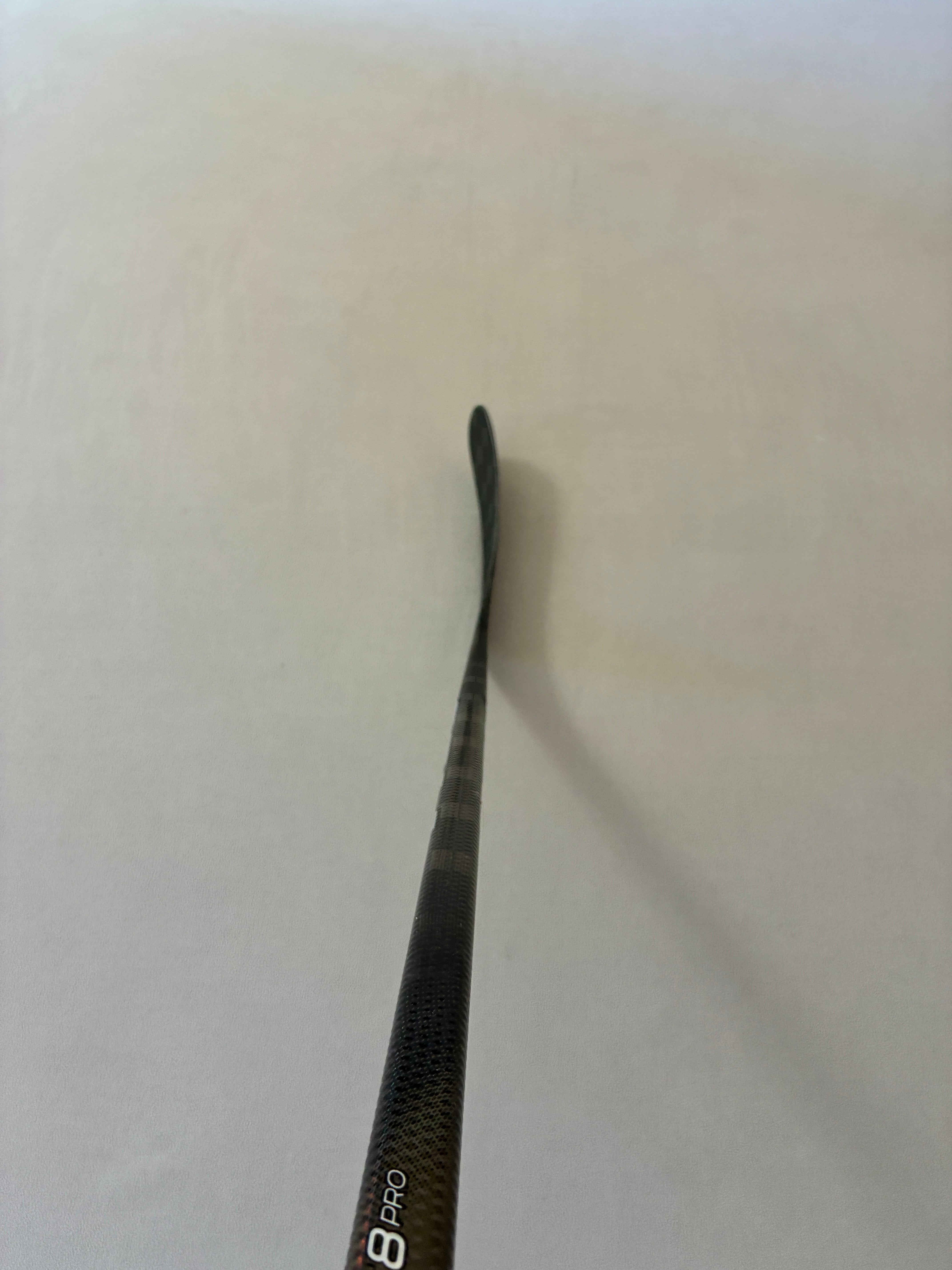 New 95 Flex P90 Senior CCM Ribcor Trigger 8 Pro (FT8 Pro Dress) Right Hand Hockey Stick - Black/Gray