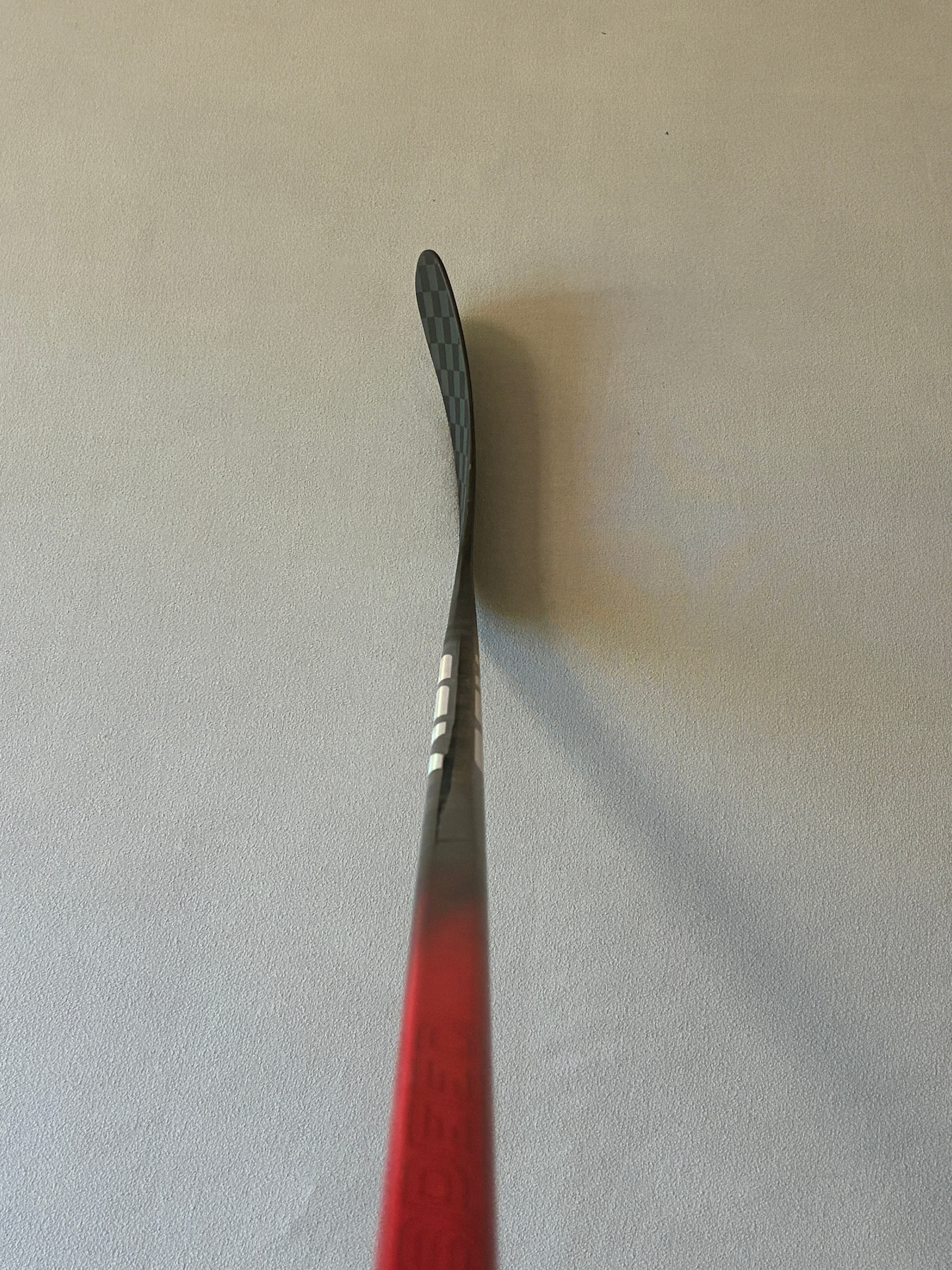 New 75 Flex P29 Senior CCM Ribcor Team (Jetspeed dress) Right Hand Pro Stock Hockey Stick - Red