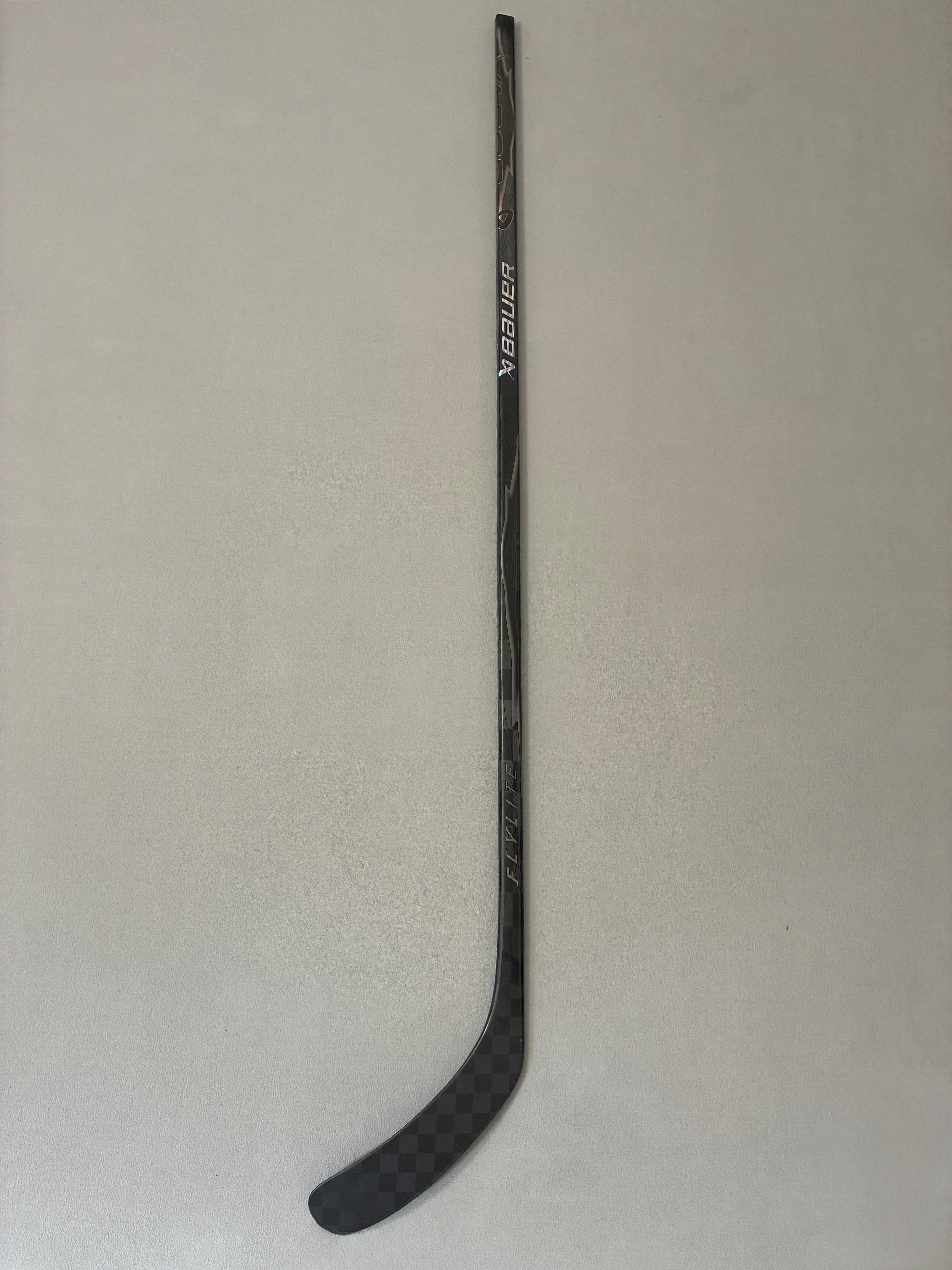 New 82 Flex Hossa Curve Senior Bauer Vapor Flylite Left Hand Pro Stock Hockey Stick - Black