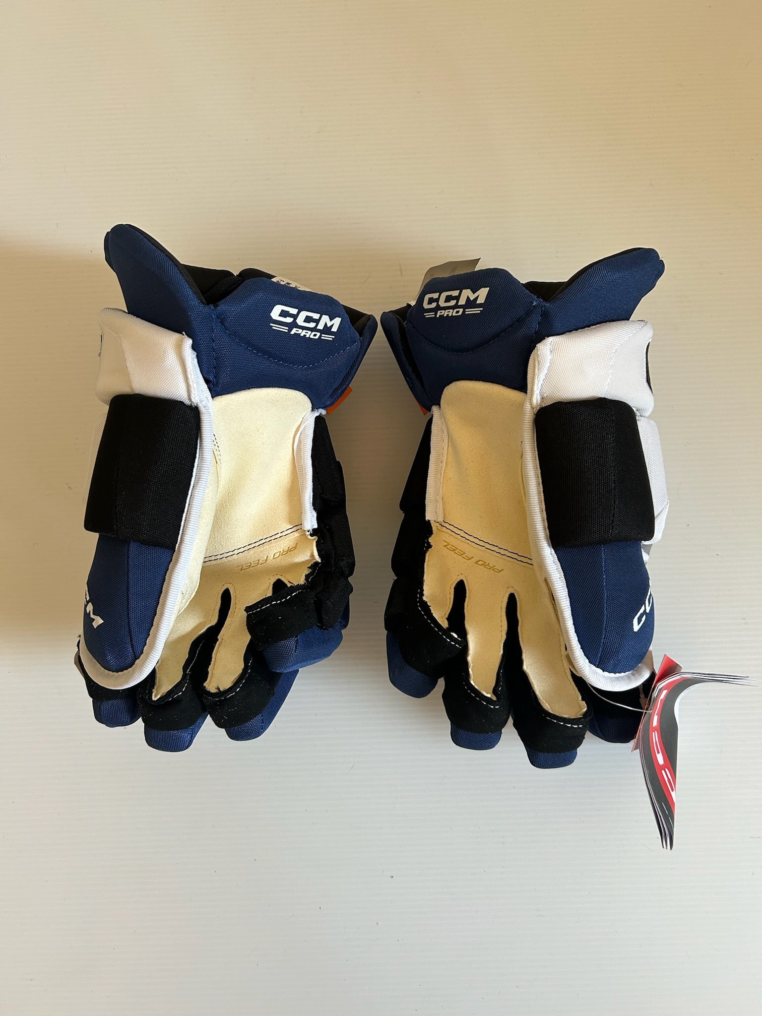 New CCM HGPJSPP 14" Hockey Gloves - Royal/Black/Grey/White