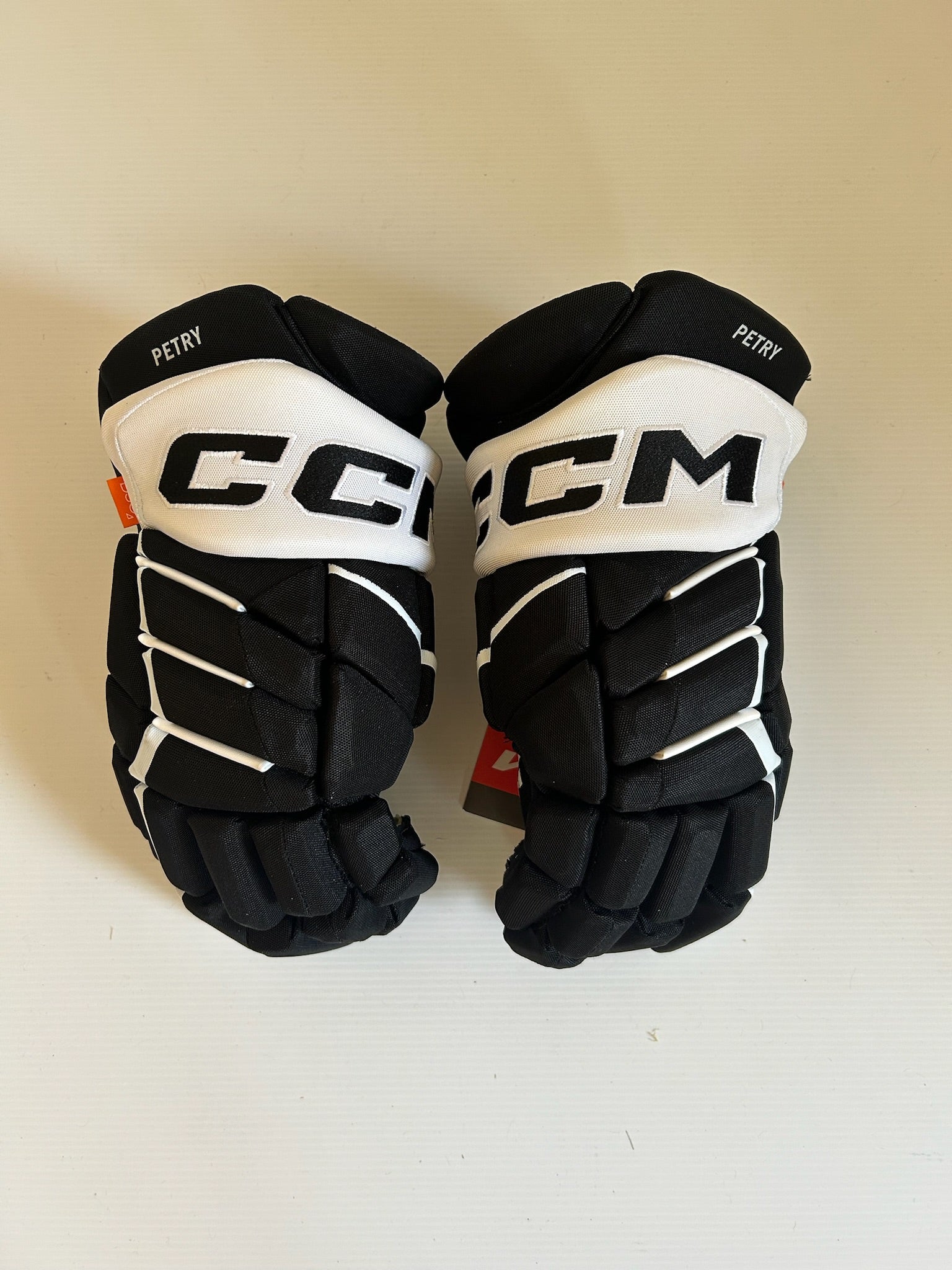 New CCM HGPJSXP 14" Pro Stock Hockey Gloves - Black/White