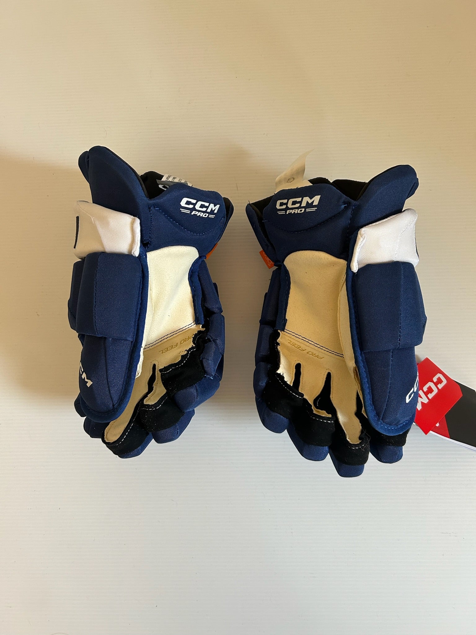 New CCM HPJSPP 14" Hockey Gloves - Royal/White