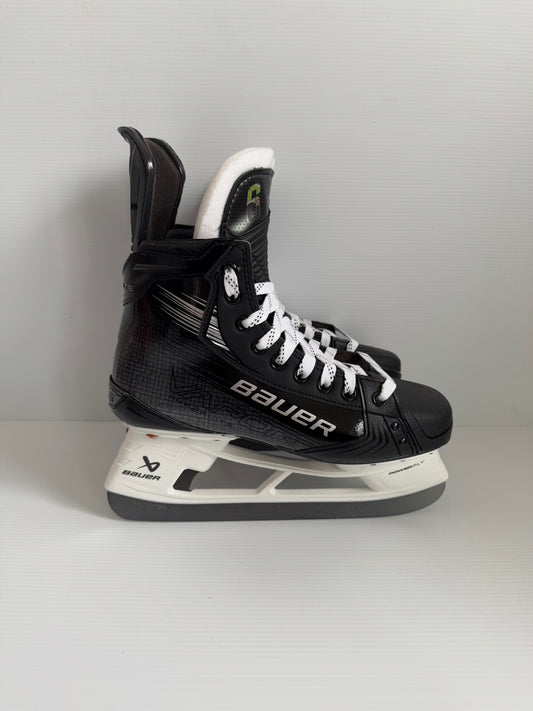 New Custom Bauer Vapor Hyperlite 2 Hockey Skates Pro Stock Size R: 8.25 L: 7.75 Fit 2