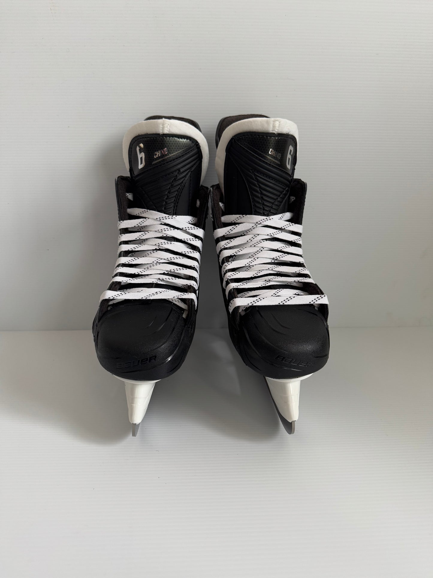 New Custom Bauer Vapor Hyperlite 2 Hockey Skates Pro Stock Size R: 8.25 L: 7.75 Fit 2