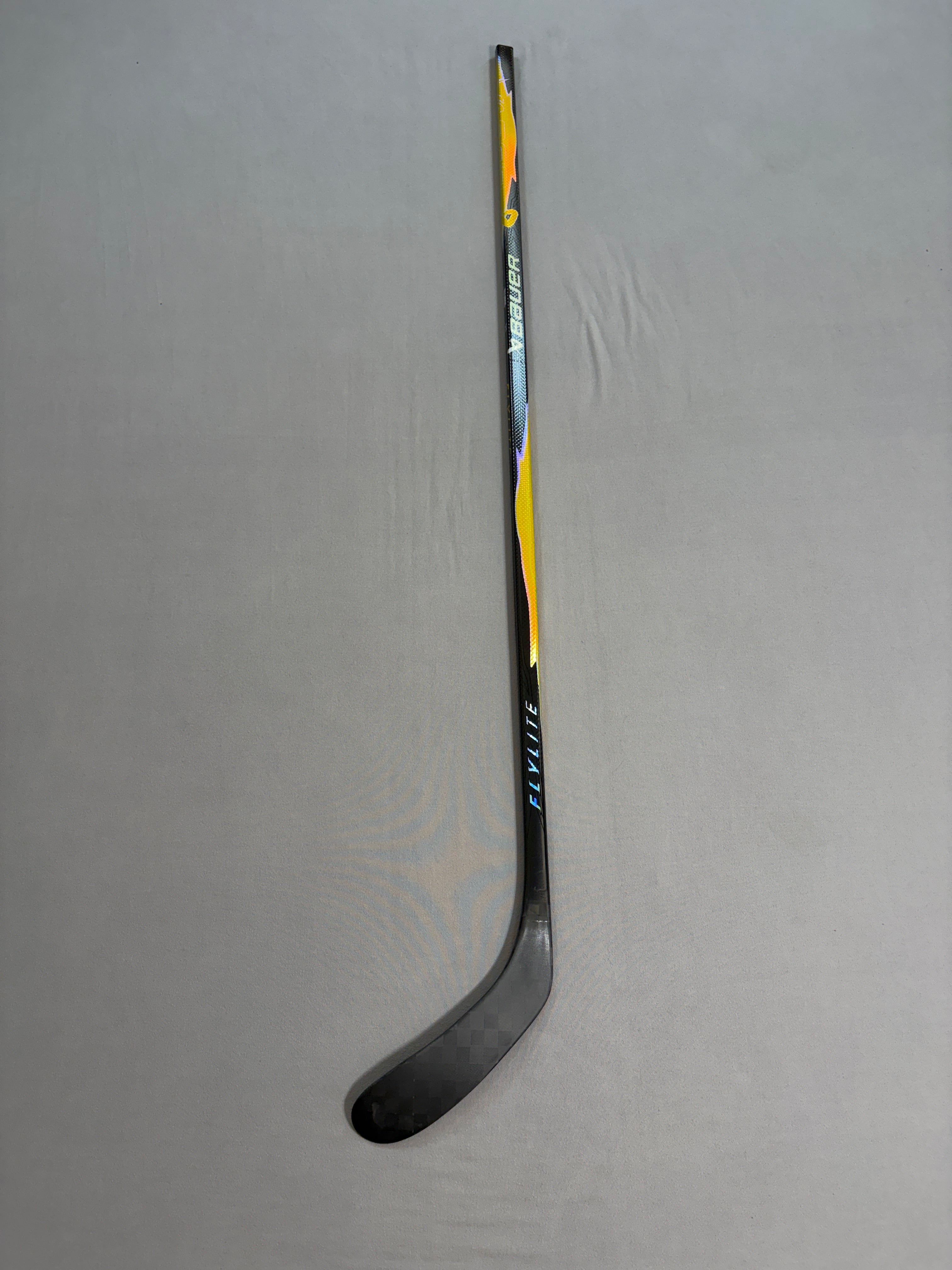 New 77 Flex P28 Senior Bauer Vapor League (Flylite dress) Left Hand Hockey Stick - Gold