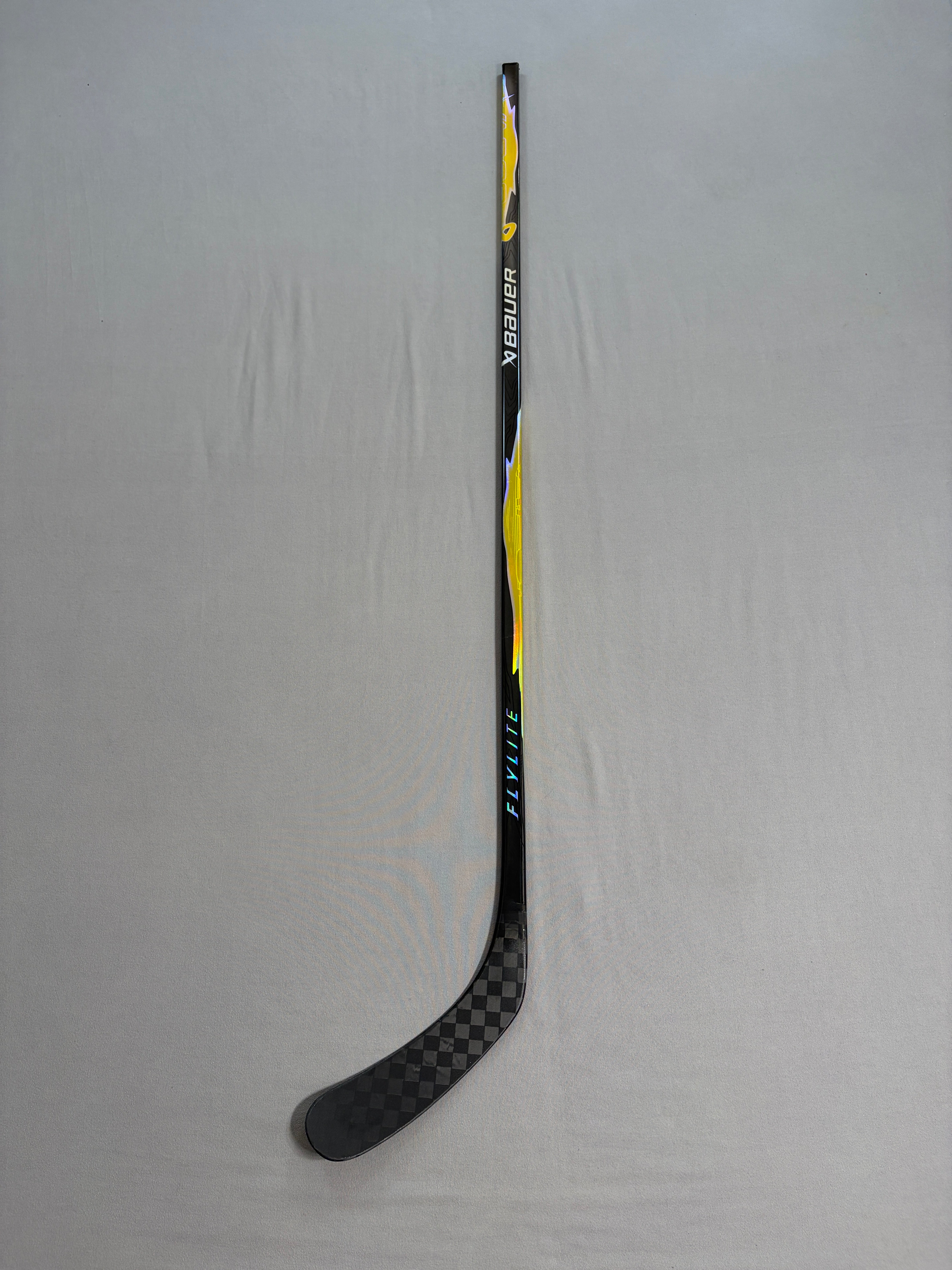 New 77 Flex P92 Senior Bauer Vapor League (Flylite dress) Right Hand Hockey Stick - Gold (Copy)