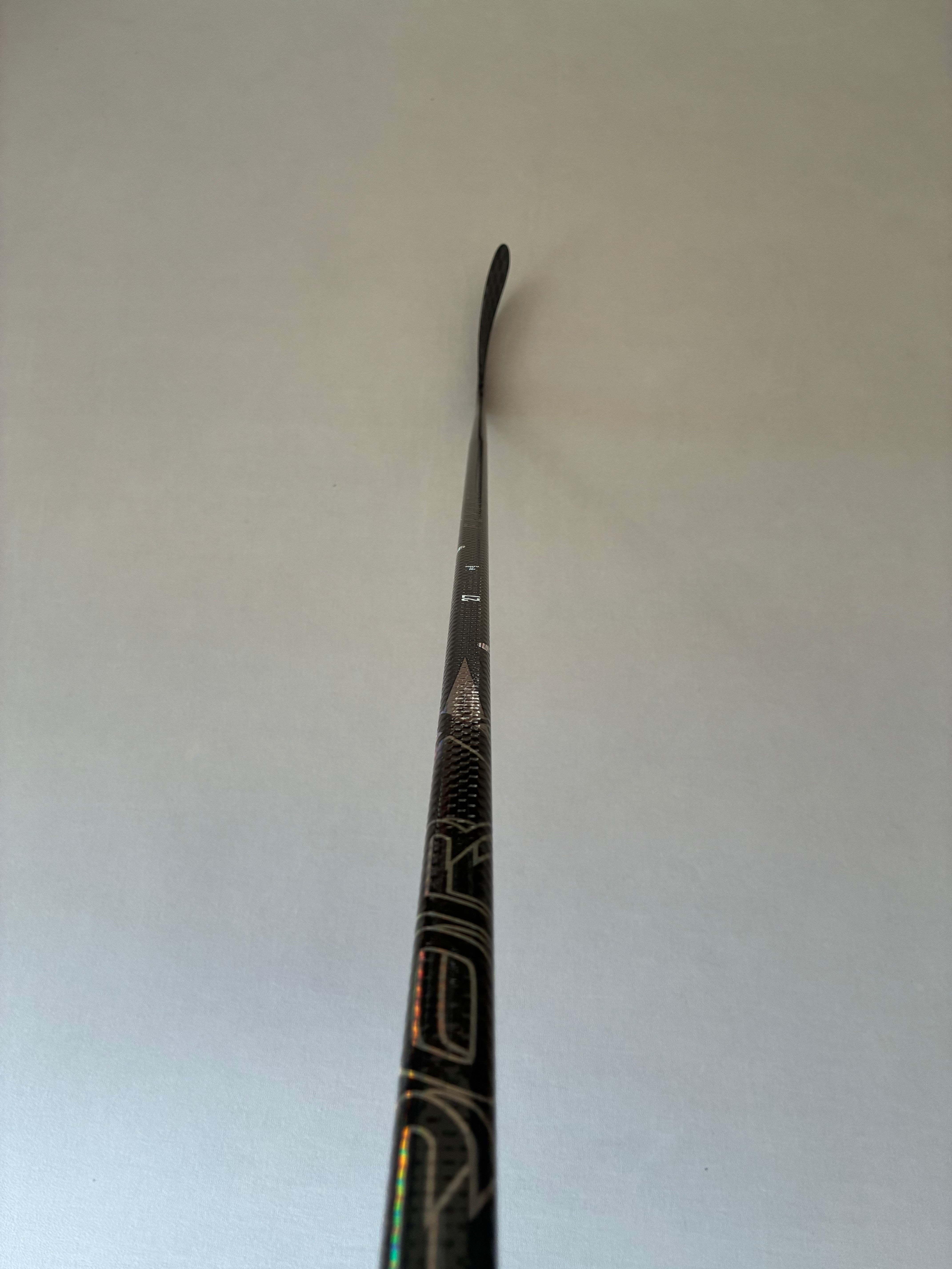New 77 Flex P92 Senior Bauer Vapor League (Flylite dress) Left Hand Pro Stock Hockey Stick - Black