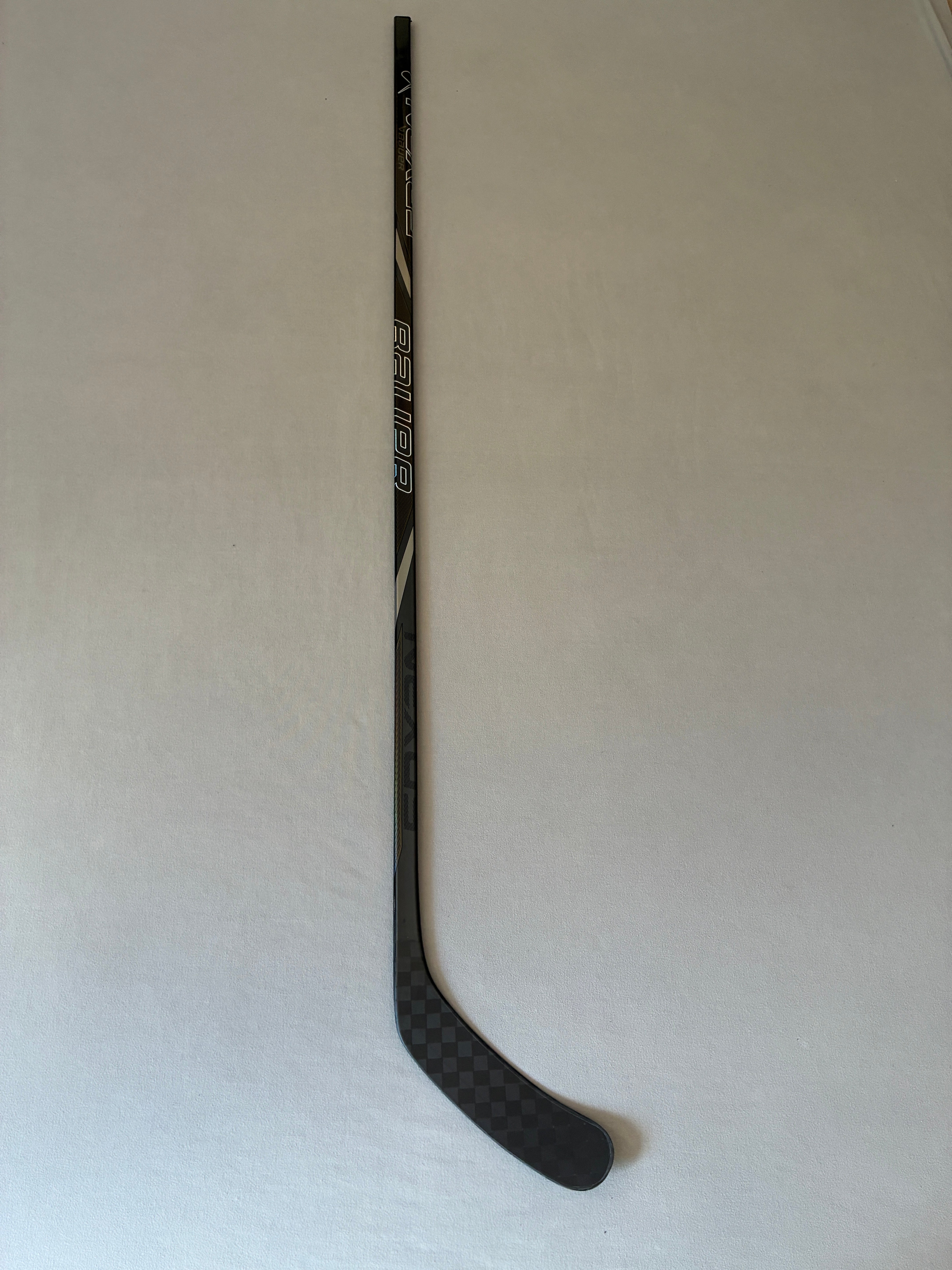 New 82 Flex P92M Senior Bauer Nexus League (Tracer dress) Left Hand Pro Stock Hockey Stick - Black