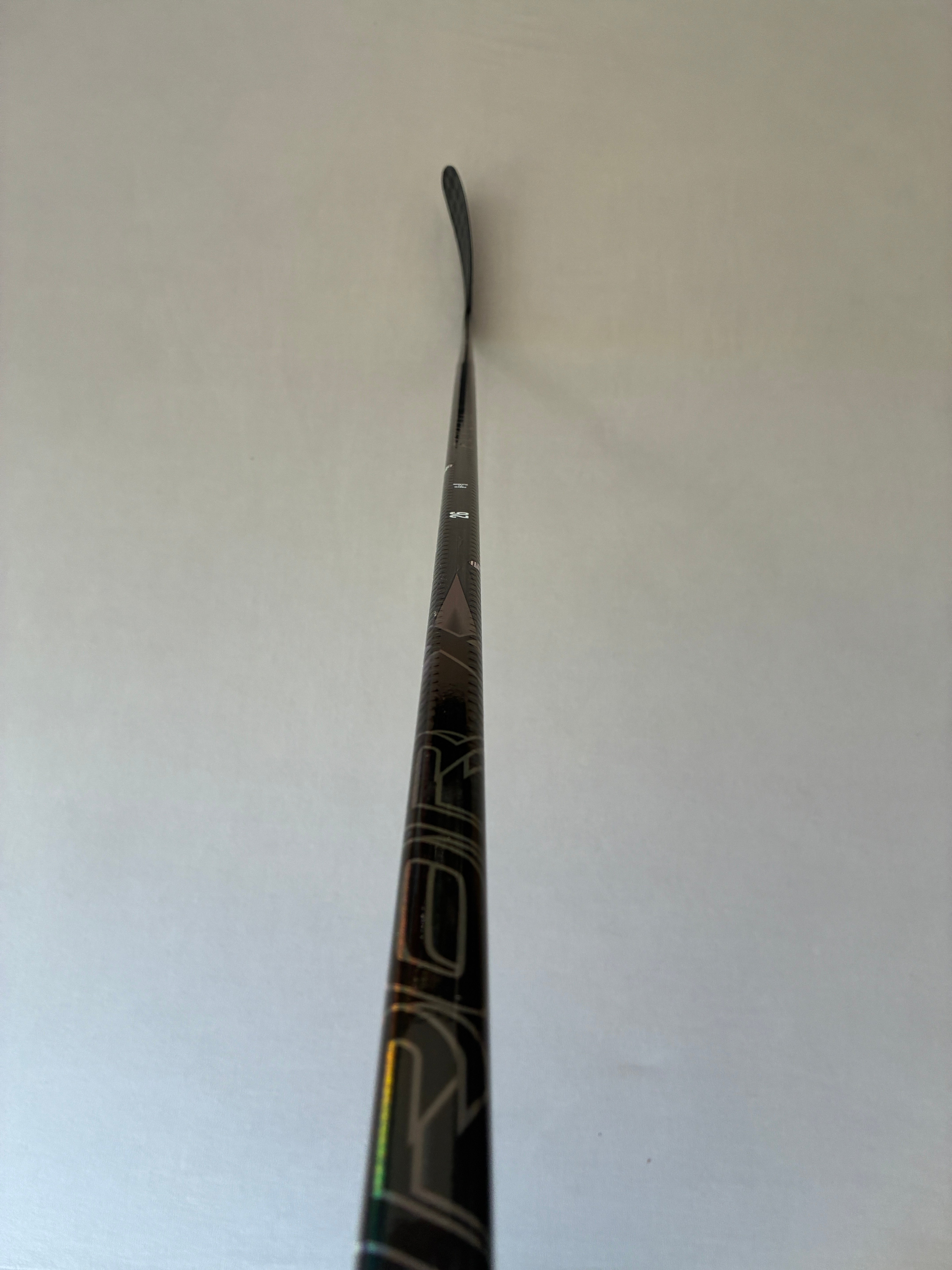 New 77 Flex P90TM Senior Bauer Vapor League (Flylite dress) Right Hand Pro Stock Hockey Stick - Black