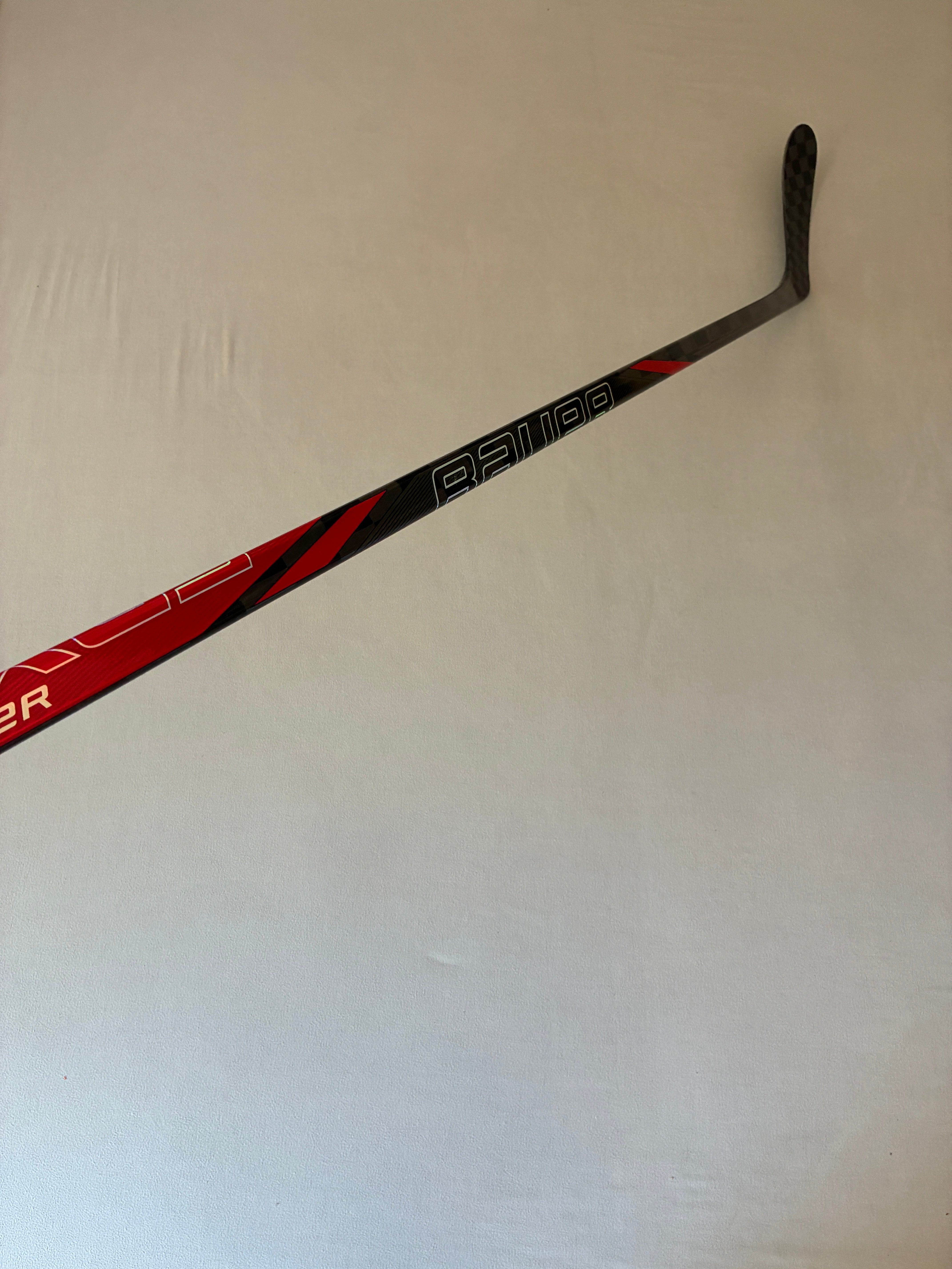 New 77 Flex P90TM Senior Bauer Flylite Left Hand Pro Stock Hockey Stick - Red