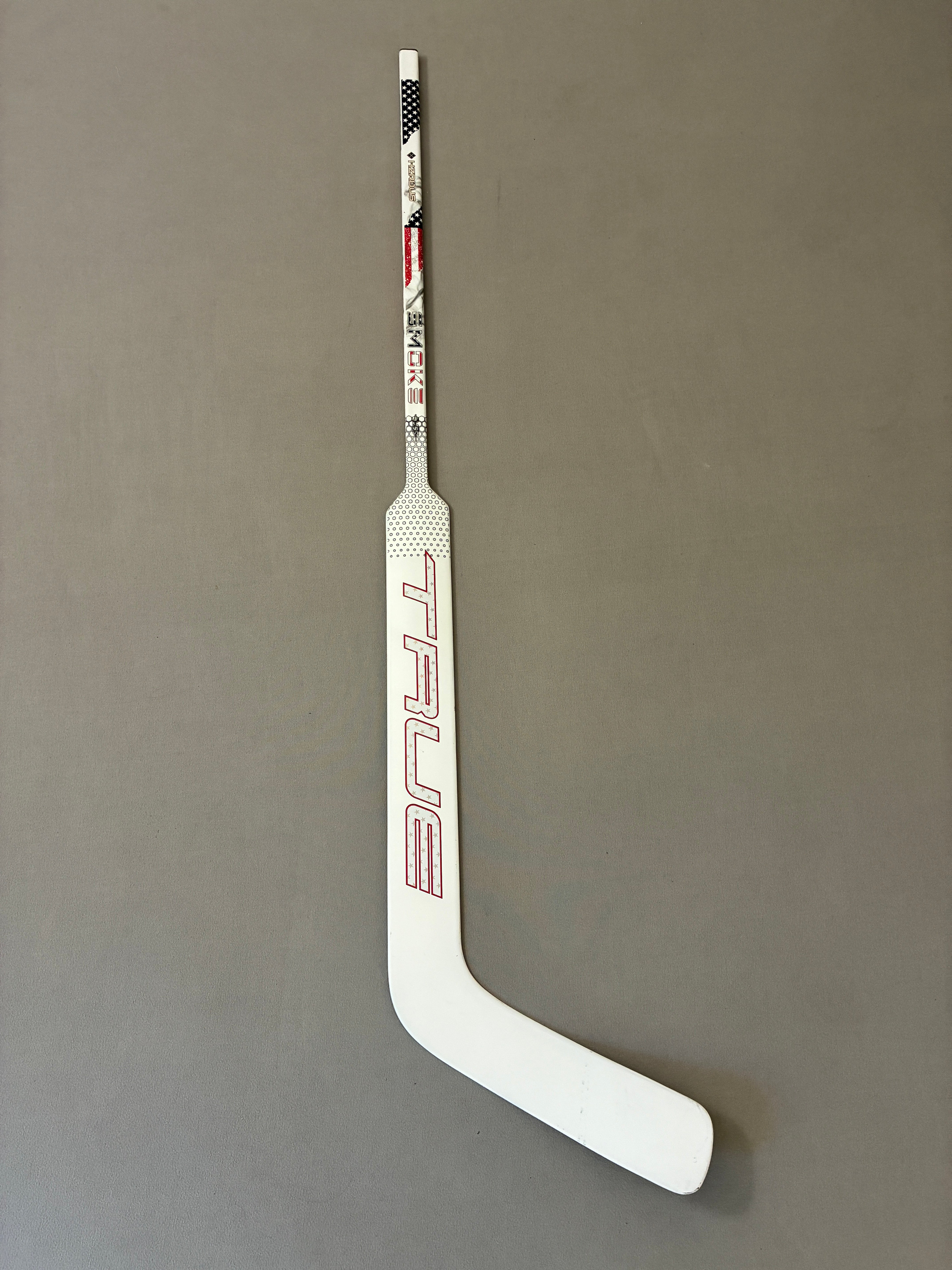 New 26" Paddle Senior True HZRDUS Smoke Regular Right Hand Pro Stock Goalie Stick - White/Red/Blue