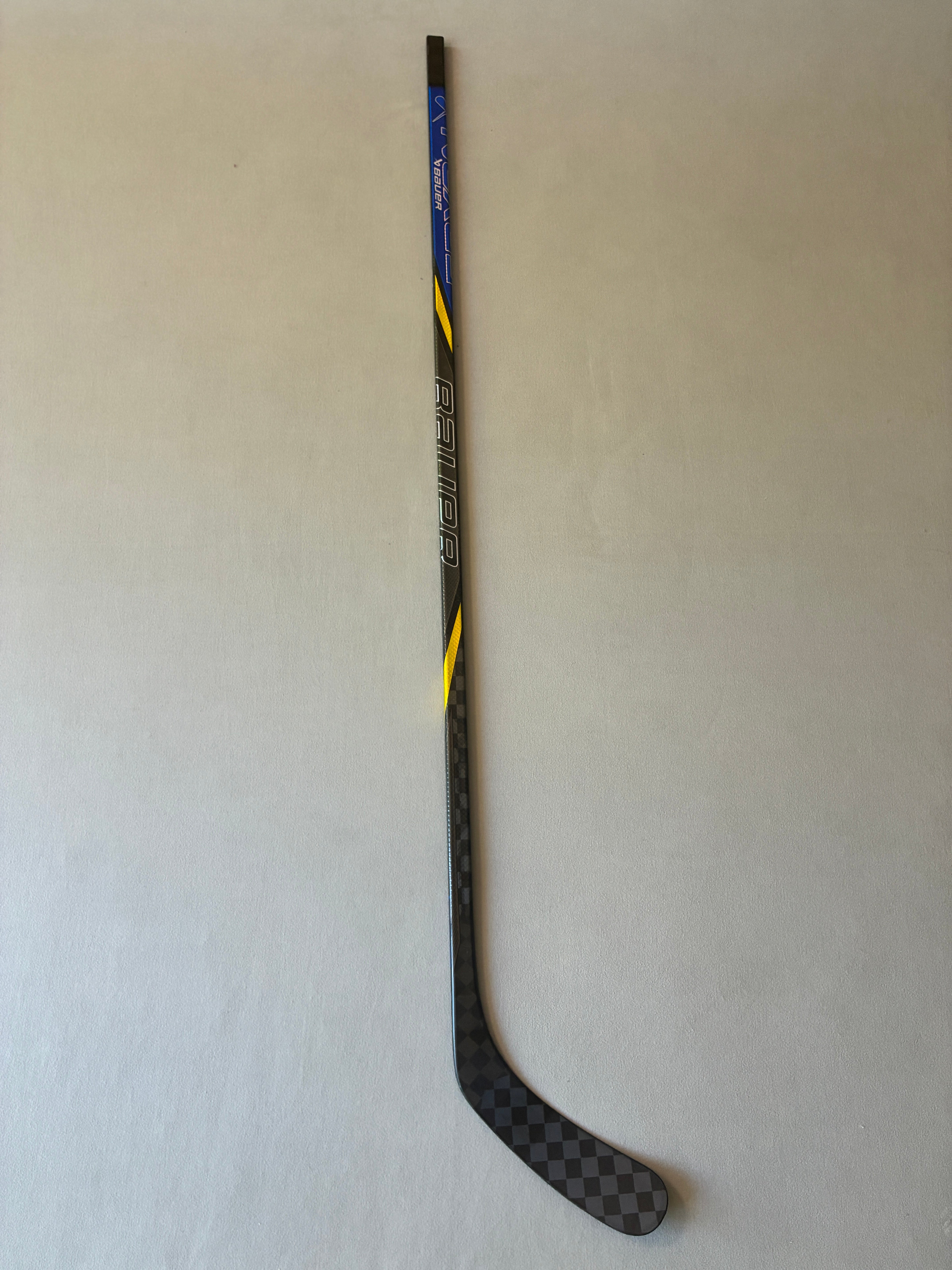 New 95 Flex P92 Senior Bauer Nexus Tracer Left Hand Pro Stock Hockey Stick - Blue/Gold