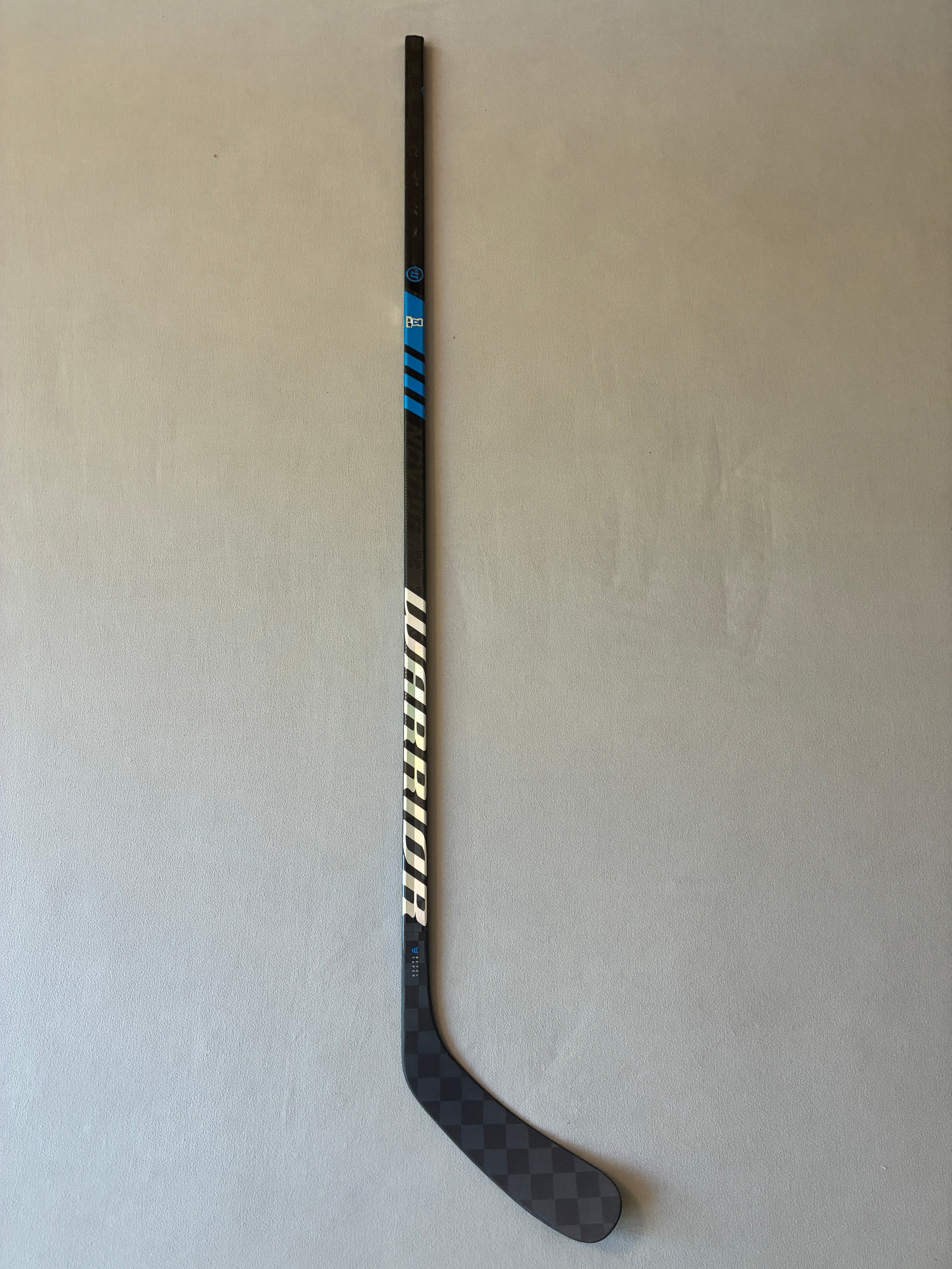 New 85 Flex W03 Senior Warrior Novium Pro Left Hand Pro Stock Hockey Stick - Blue