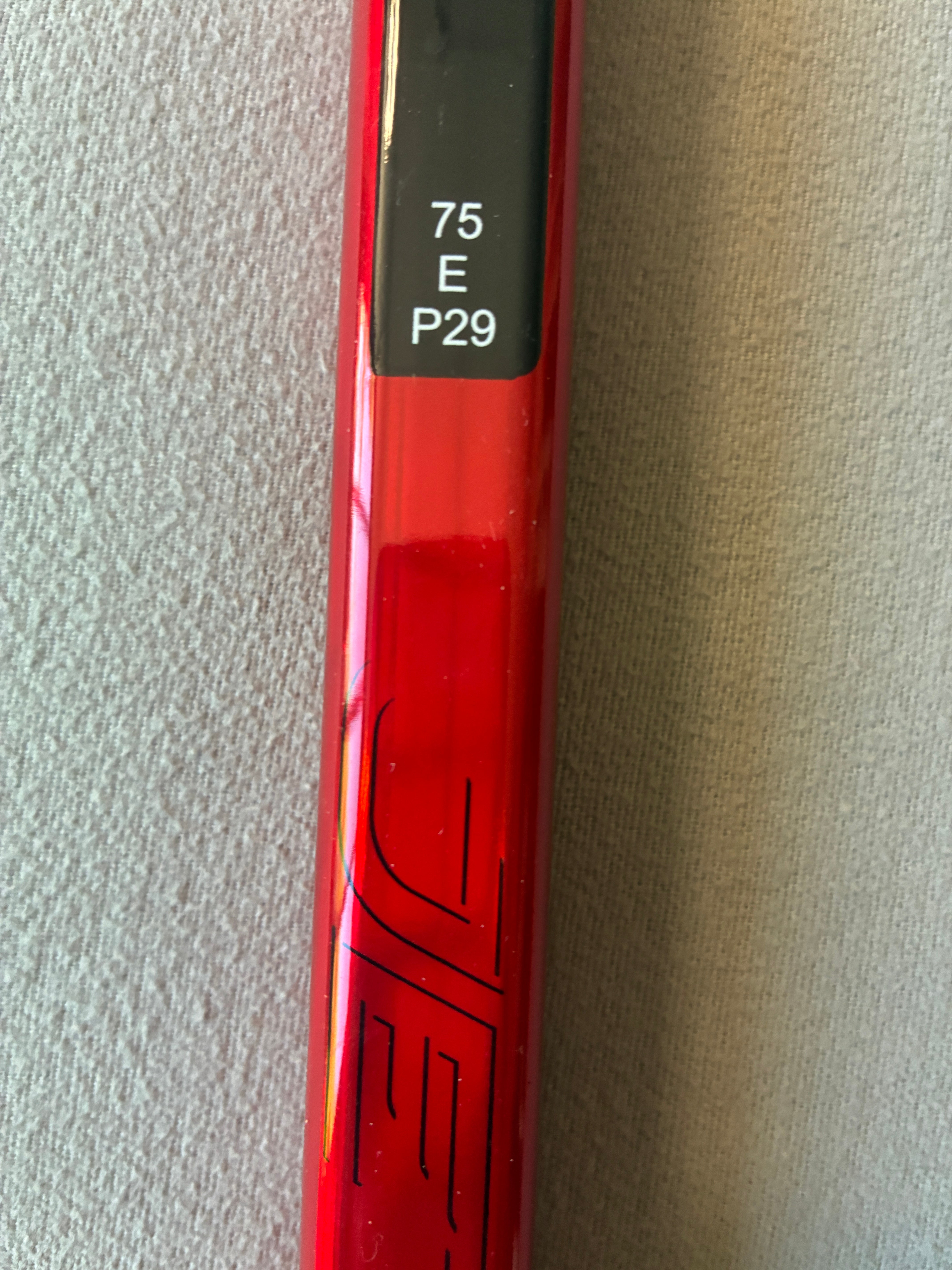 New 75 Flex P29 Senior CCM Ribcor Team (Jetspeed dress) Right Hand Pro Stock Hockey Stick - Red