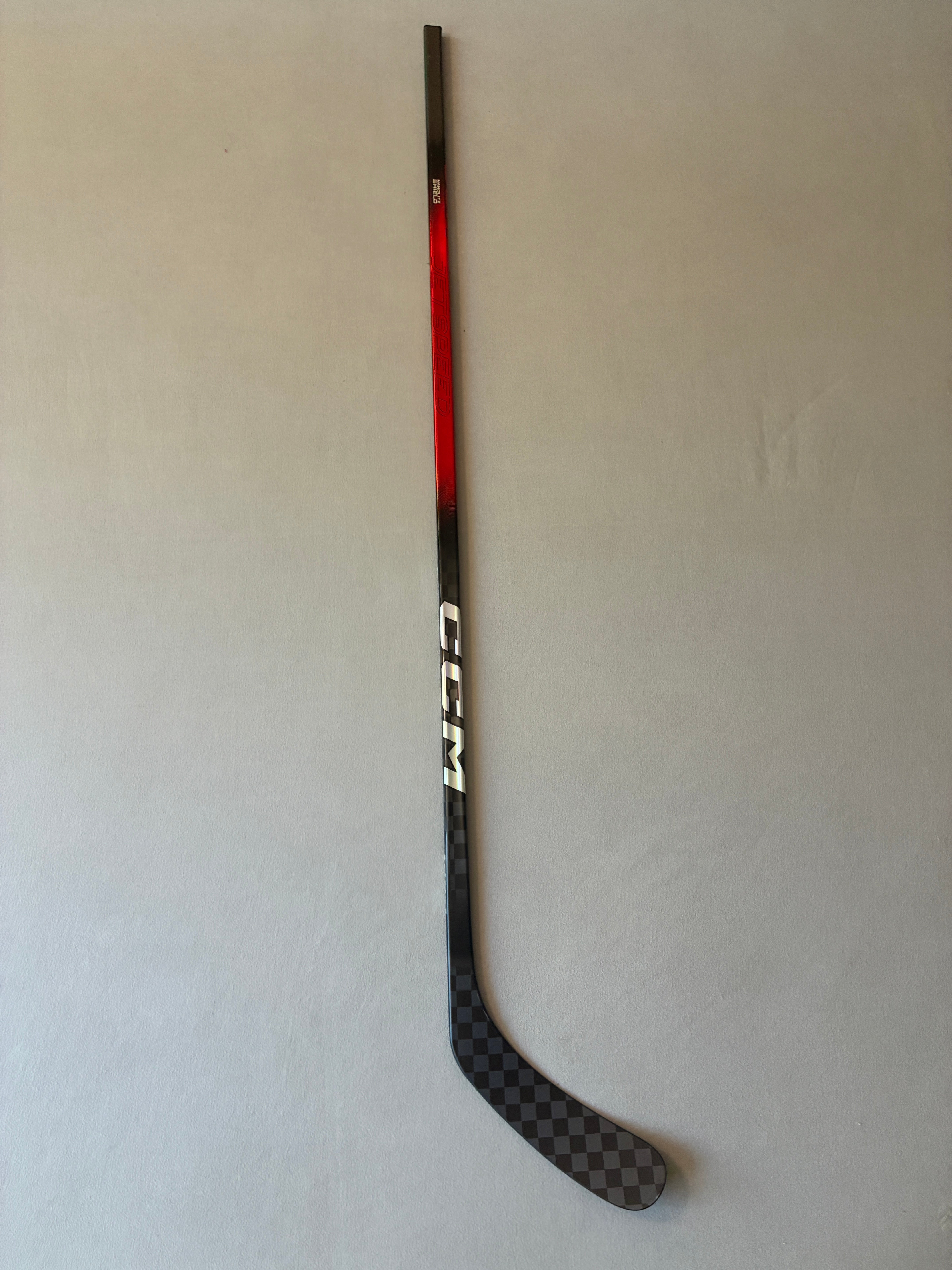 New 85 Flex P90 Senior CCM Ribcor Team (Jetspeed dress) Left Hand Pro Stock Hockey Stick - Red