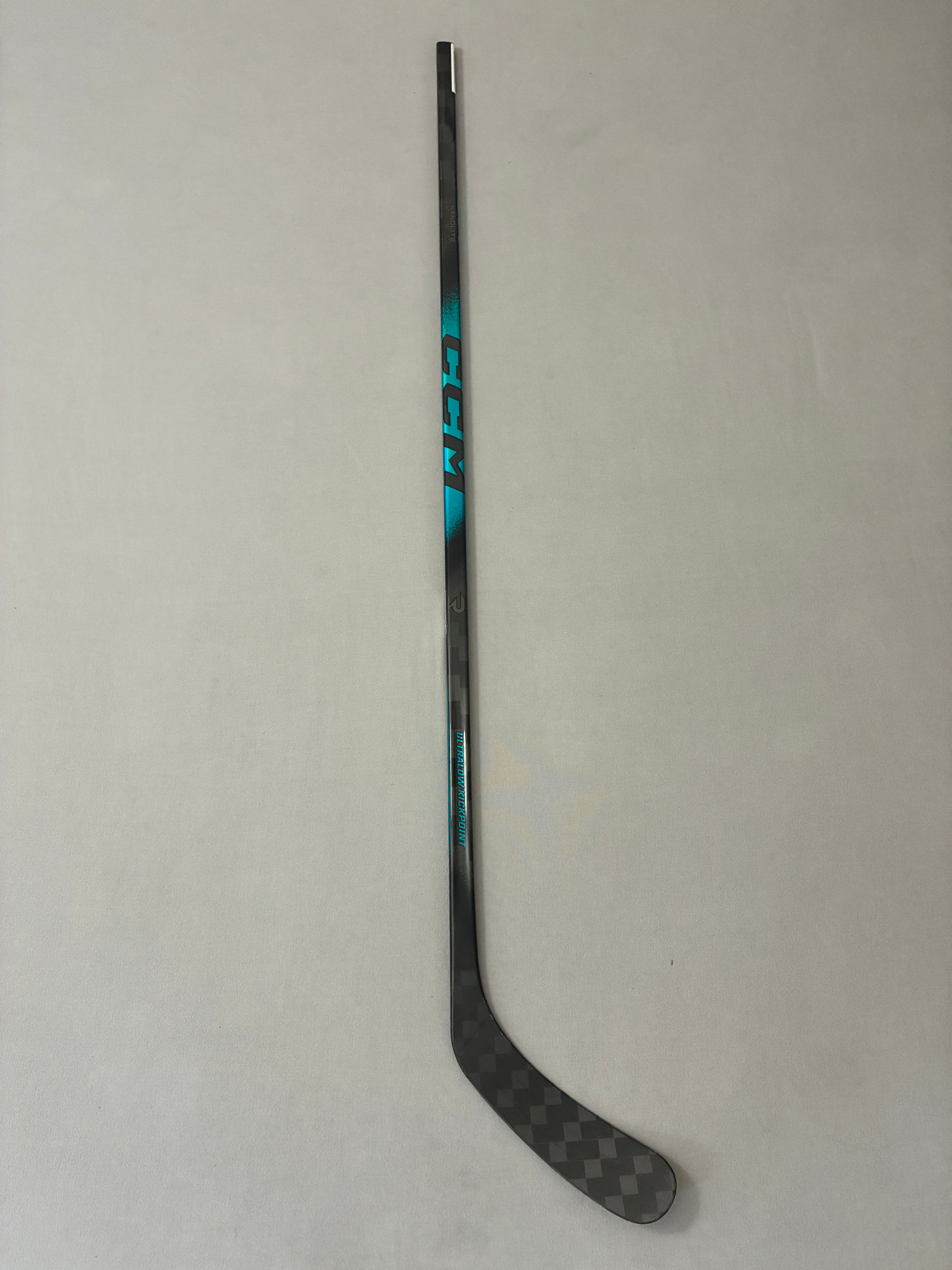 New 75 Flex P90 Senior CCM Ribcor Trigger 10 Pro Left Hand Pro Stock Hockey Stick - Turquoise