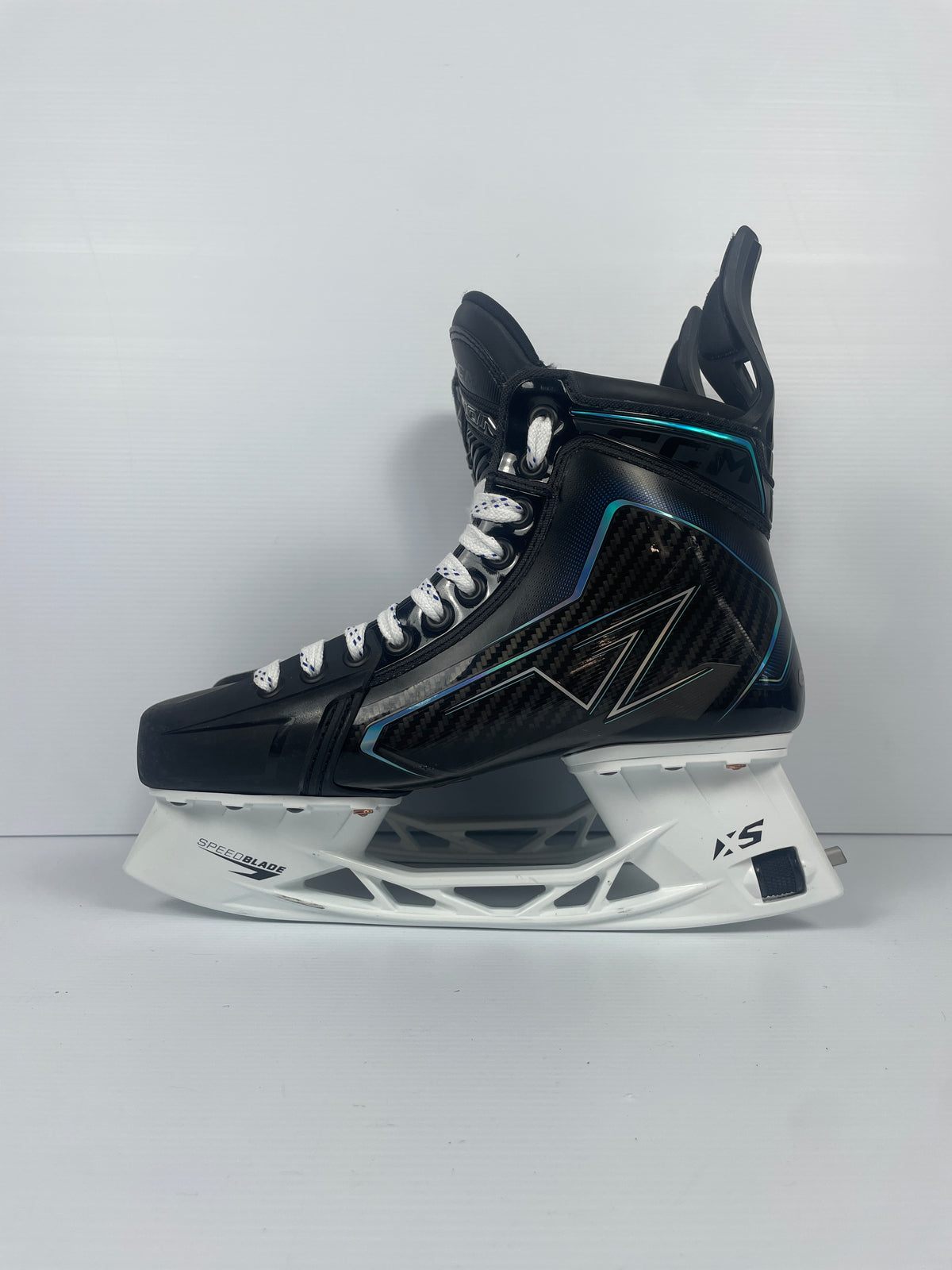 Like New Size 8.5 Regular Senior CCM Vizion Hockey Skates