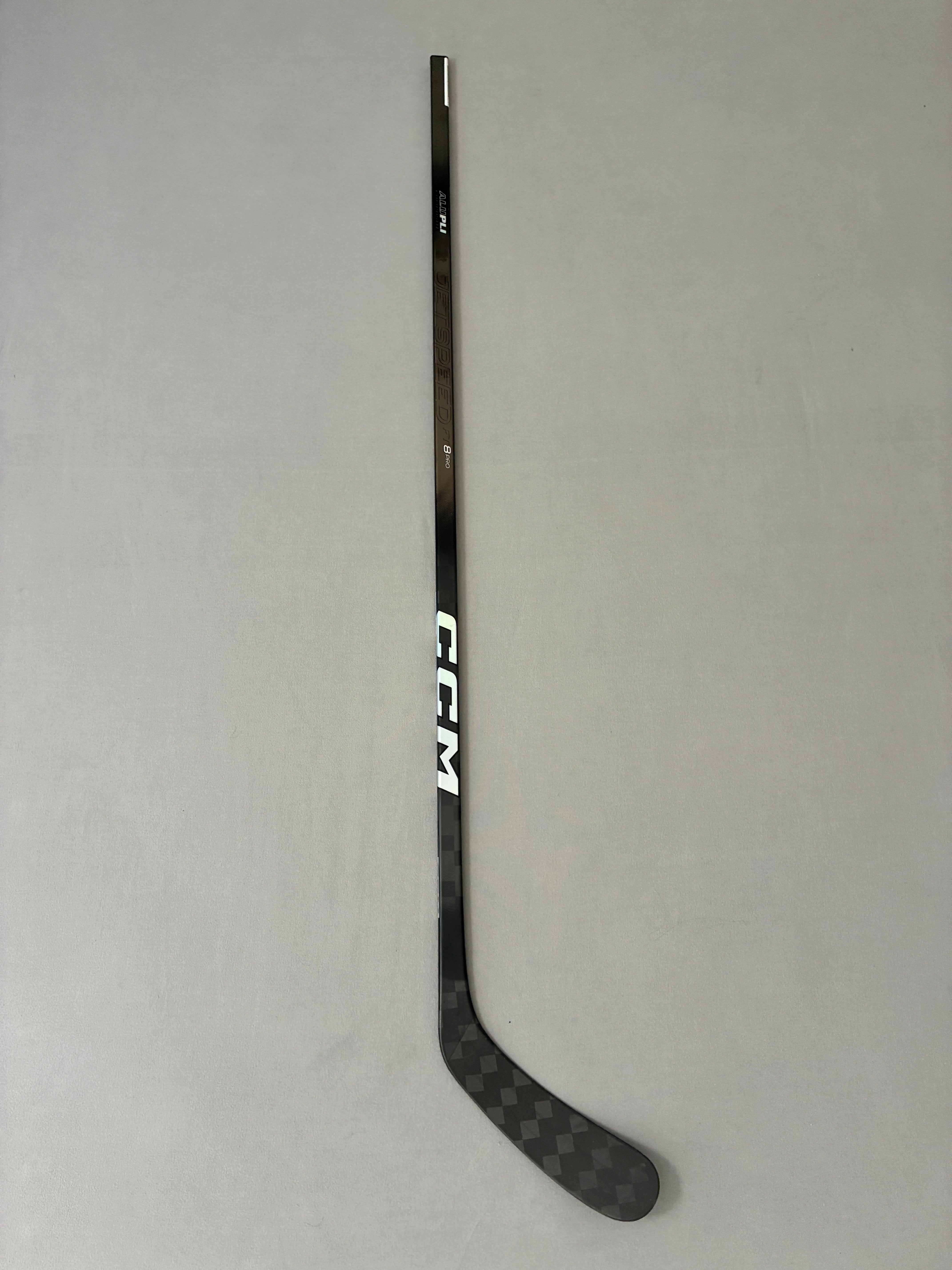 New 80 Flex P29 Senior CCM JetSpeed FT8 Pro Left Hand Pro Stock Hockey Stick - Chrome