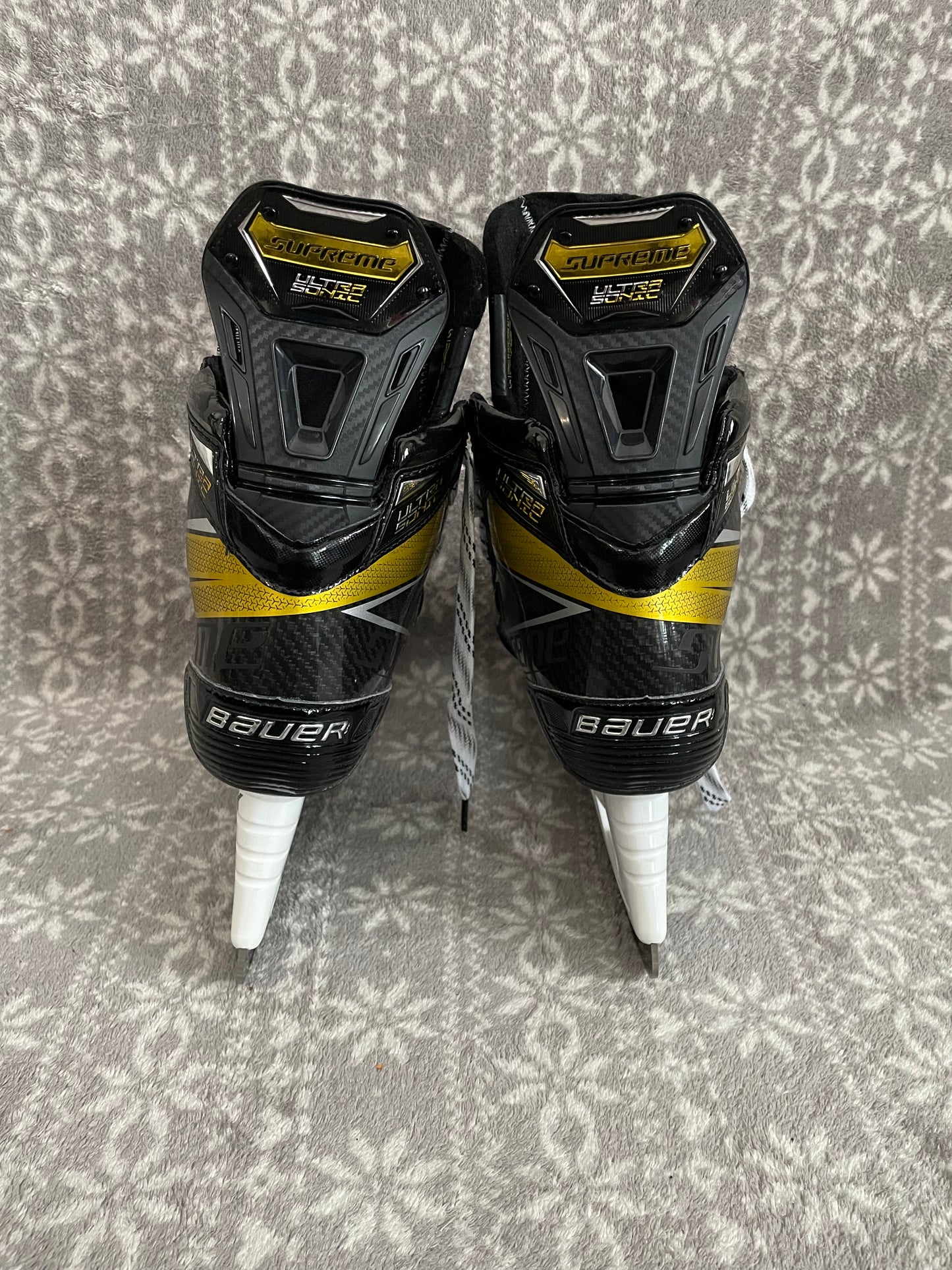 Like New (Fit Stock) Bauer Supreme UltraSonic Hockey Skates *Multiple Sizes*